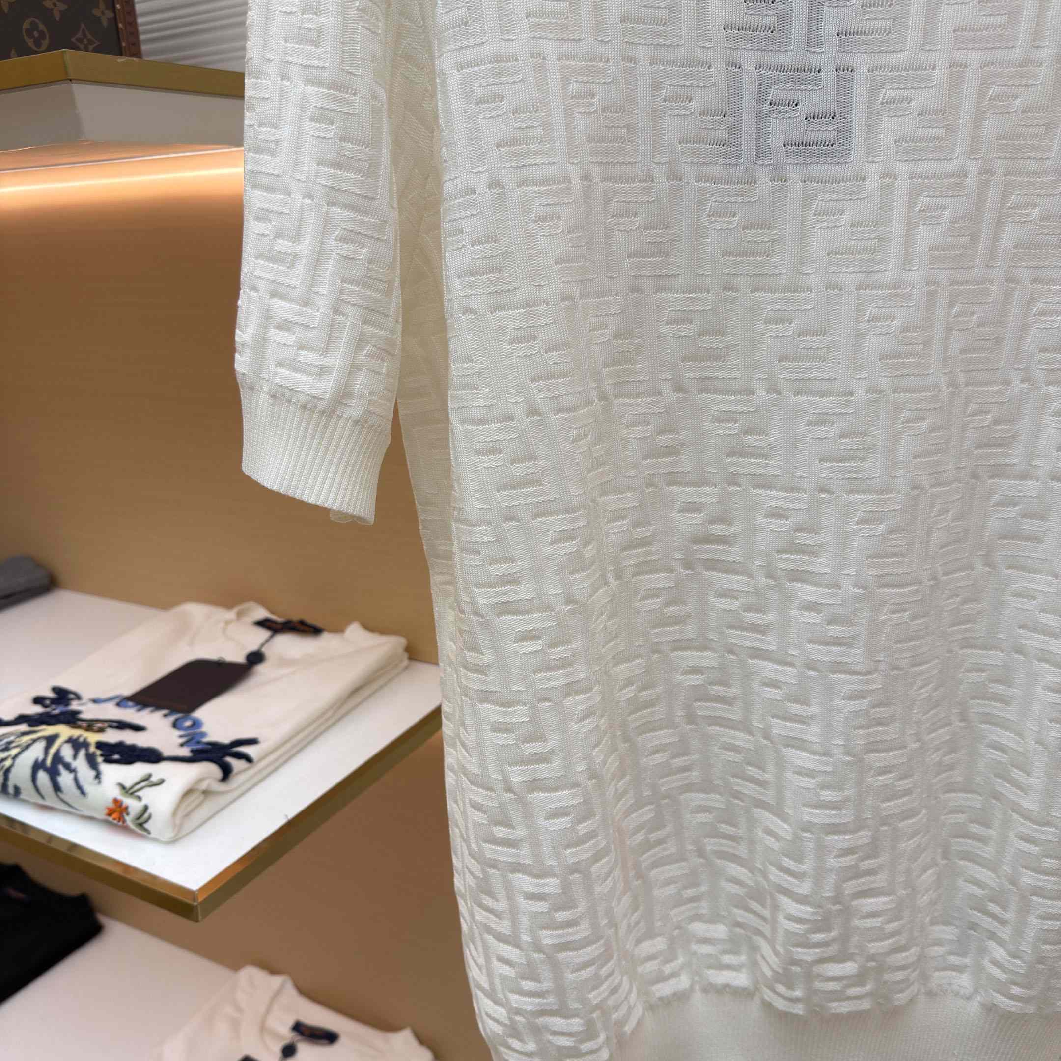 Fendi  White FF Cotton Pullover - DesignerGu