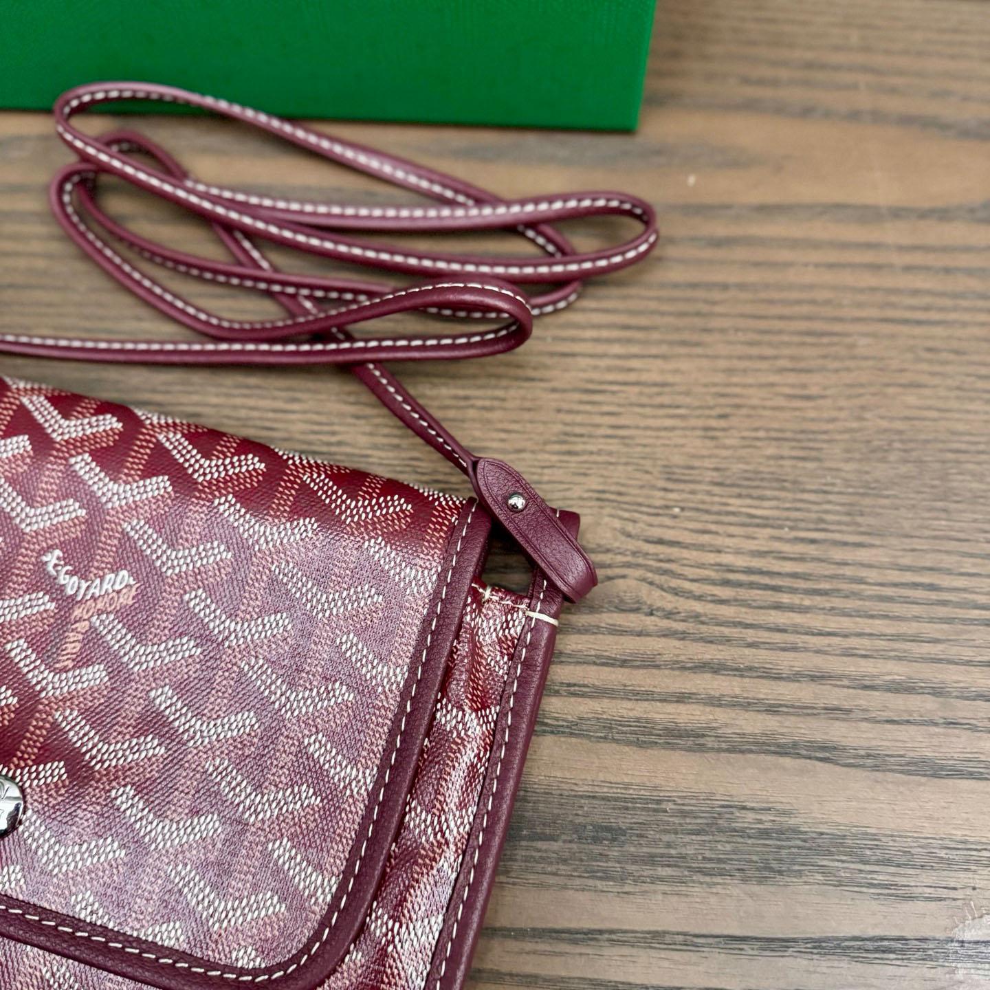 Goyard Plumet Pocket Wallet - DesignerGu