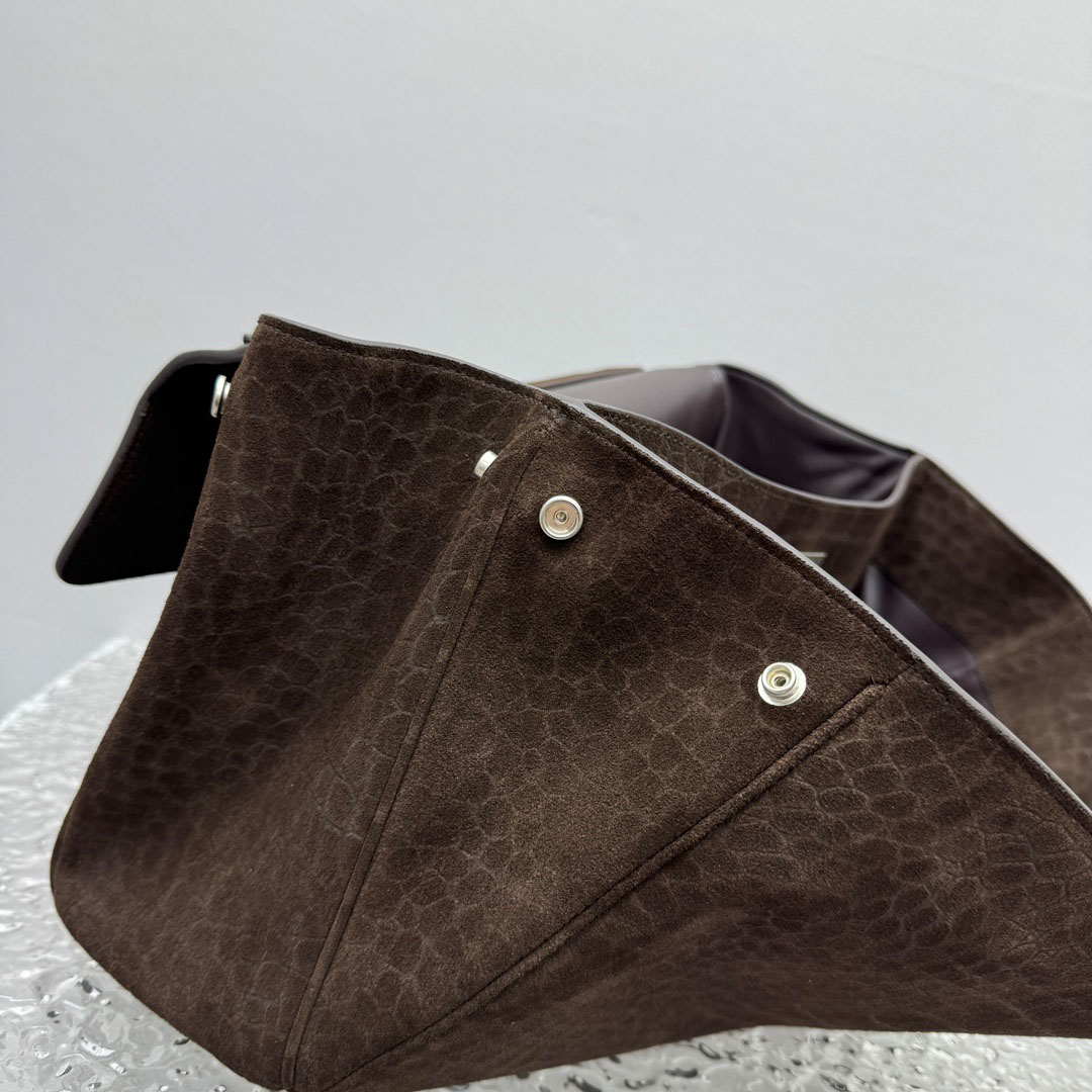 Balenciaga Rodeo Handbag Medium In Dark Brown - DesignerGu