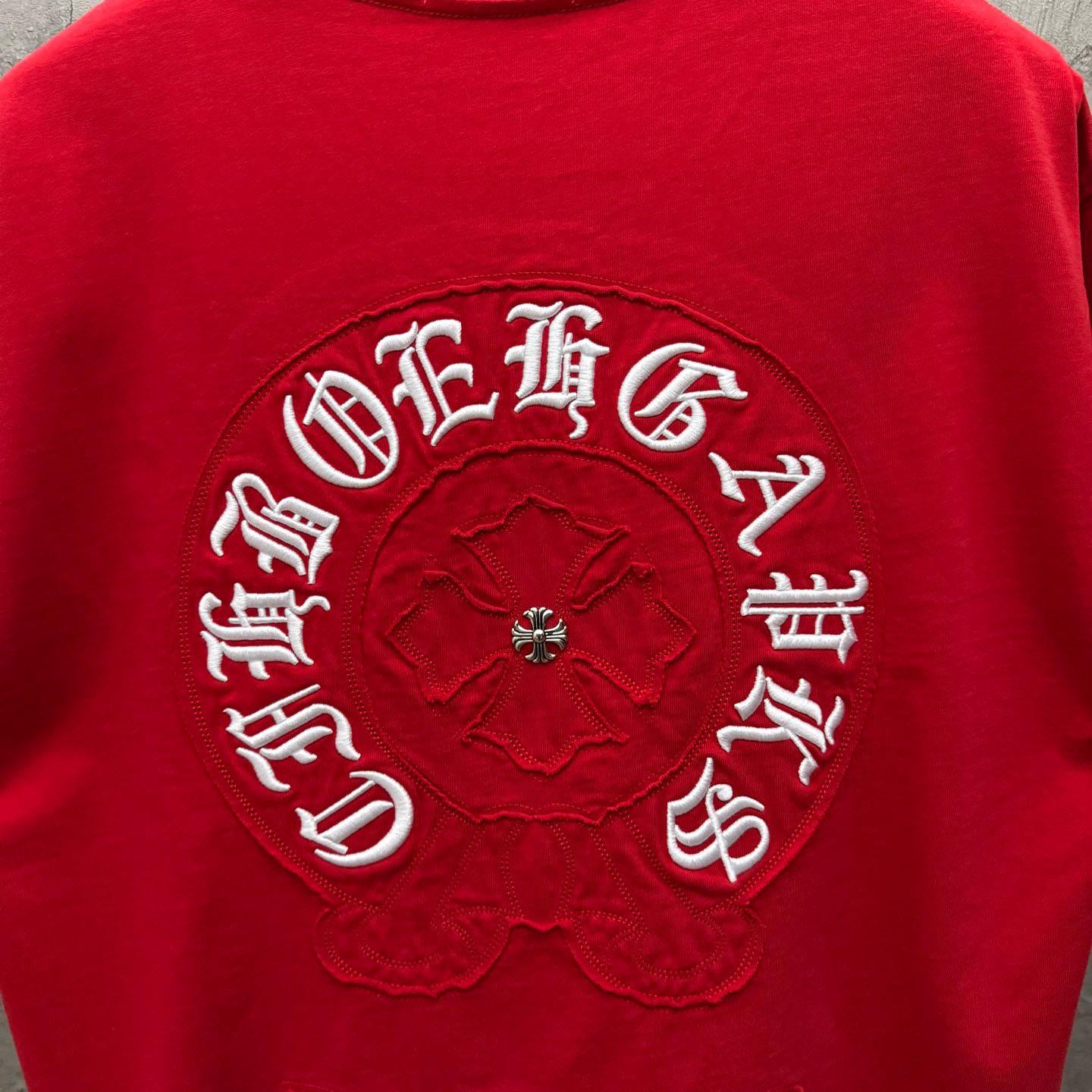 Chrome Hearts Red Sanskrit Horseshoe Embroidered  T-Shirt - DesignerGu