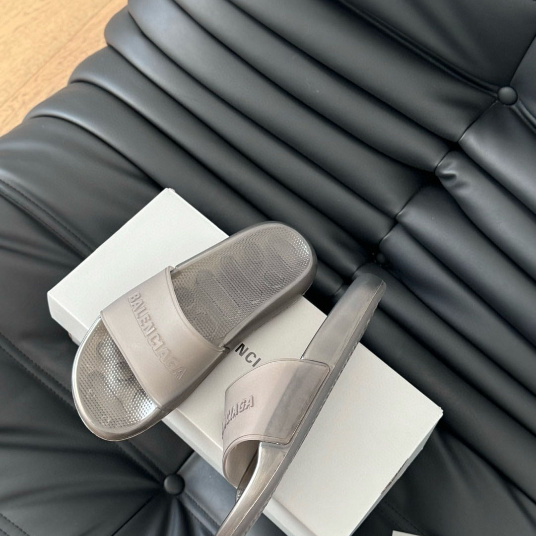 Balenciaga Pool Transparent Slide Sandal - DesignerGu