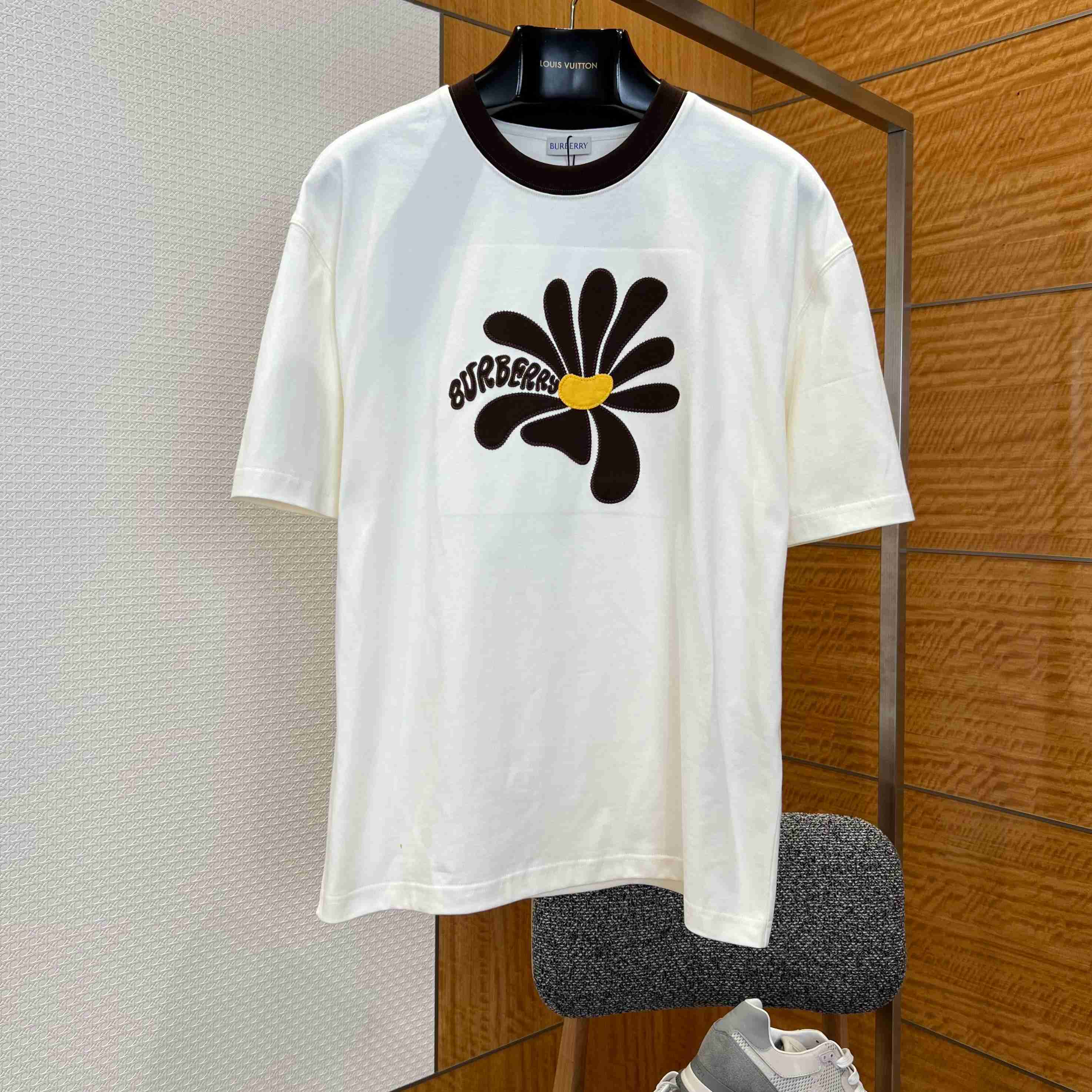 Burberry Daisy Cotton T-shirt - DesignerGu