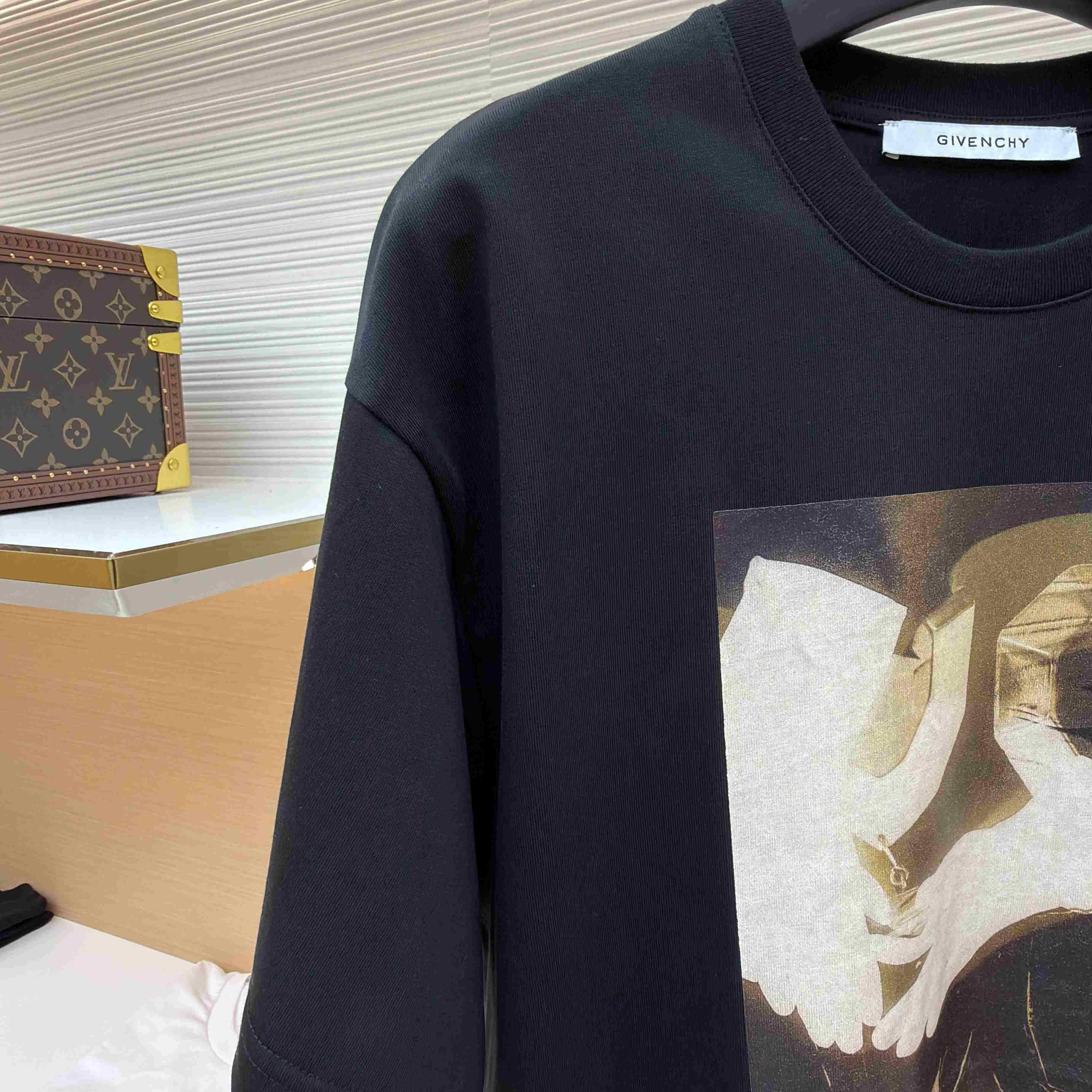 Givenchy T-shirt In Cotton With Surrealism Print - DesignerGu
