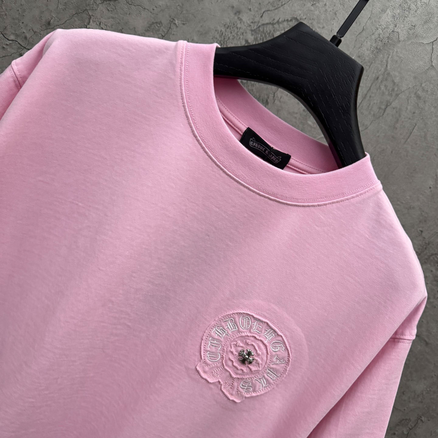 Chrome Hearts Pink Sanskrit Horseshoe Embroidered  T-Shirt - DesignerGu