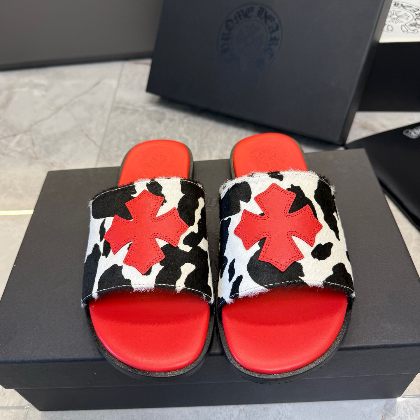 Chrome Hearts Cross Patch Cow Slides - DesignerGu