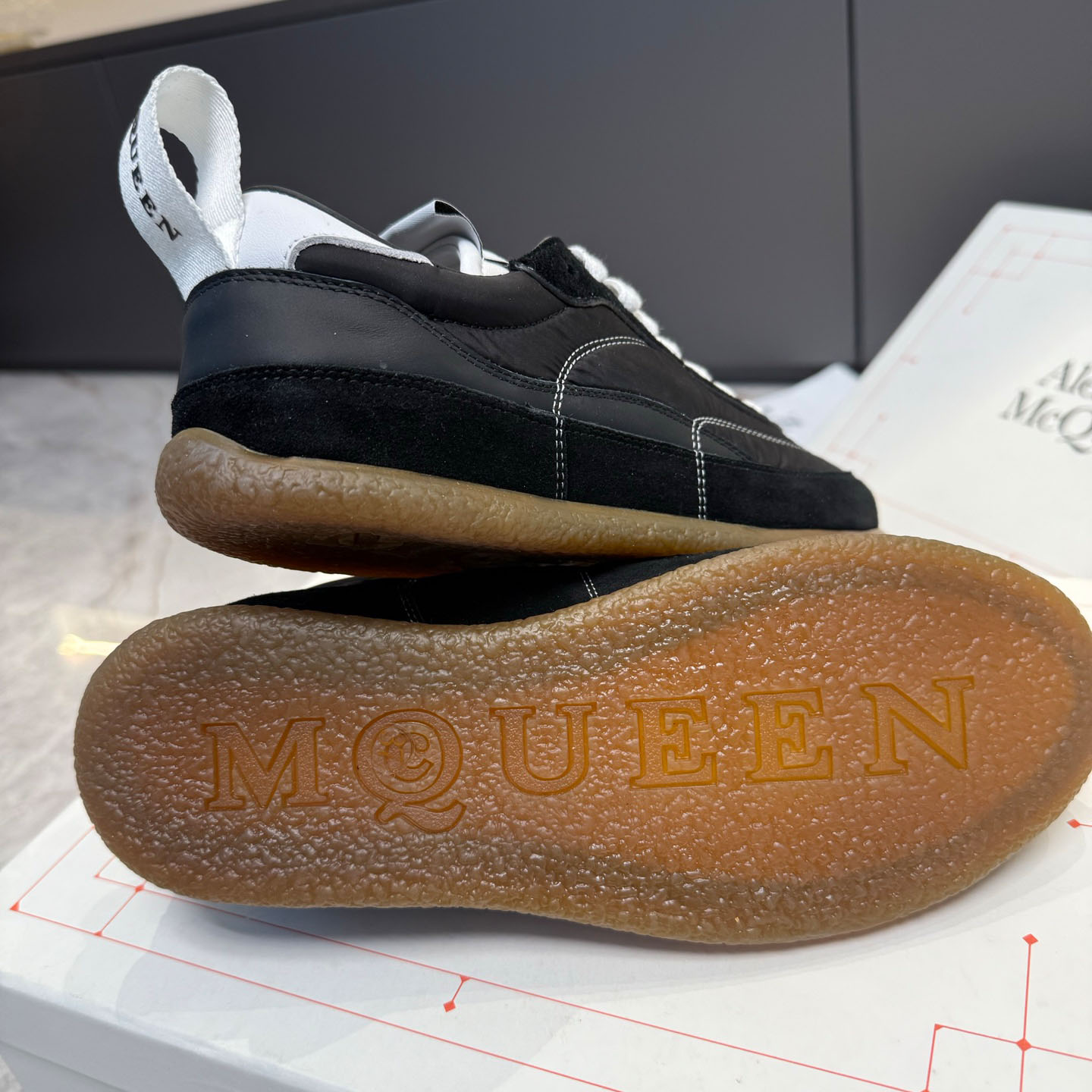 Alexander McQueen  EC1 Sneaker In Black - DesignerGu