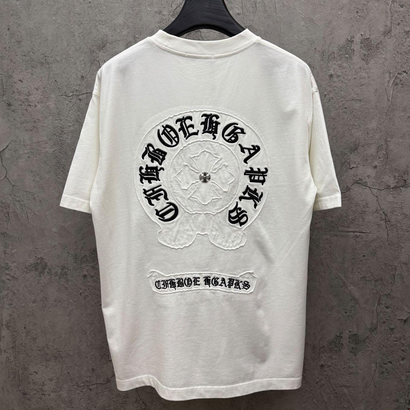 Chrome Hearts White Sanskrit Horseshoe Embroidered  T-Shirt - DesignerGu