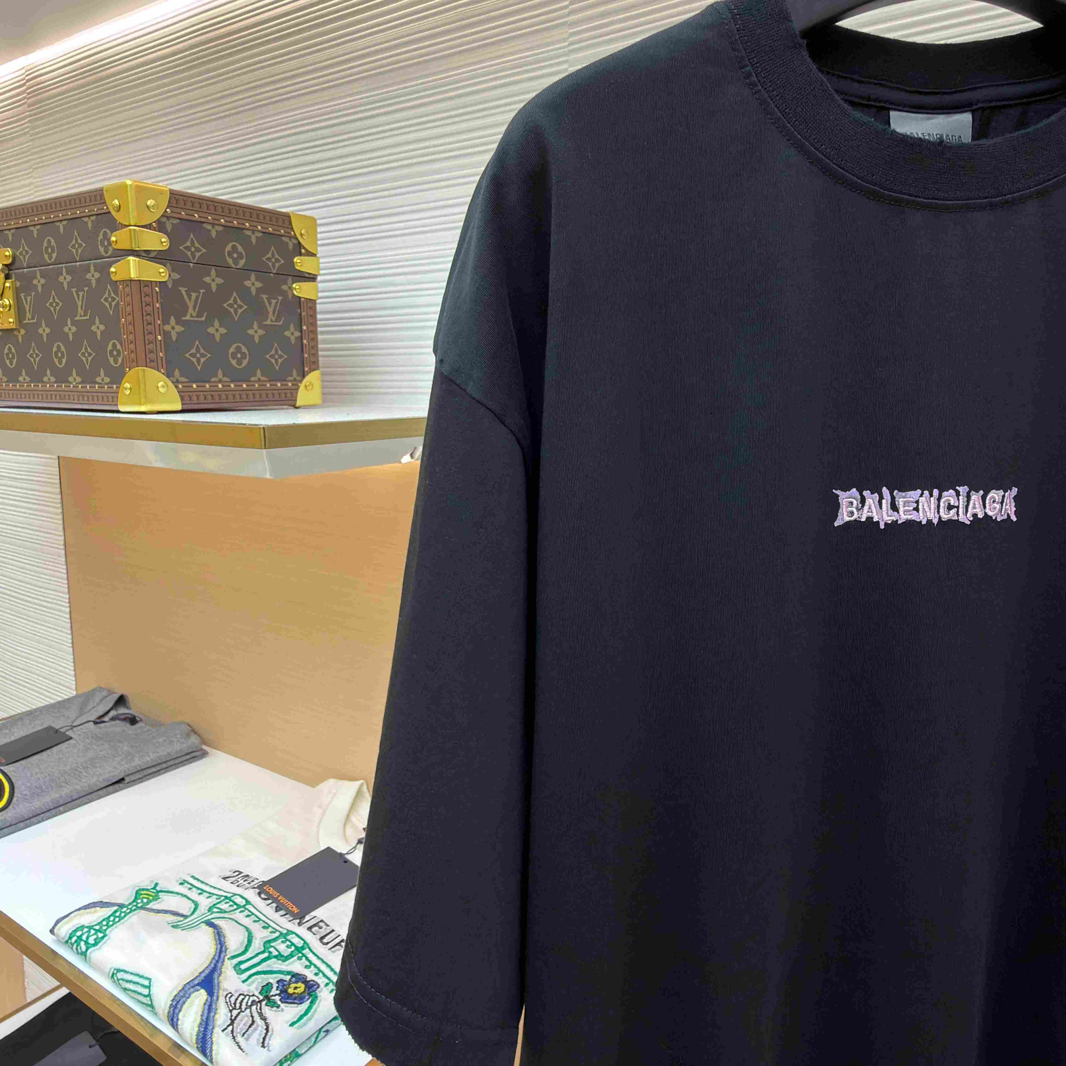 Balenciaga Diy Balenciaga Back Medium Fit T-shirt In Black - DesignerGu