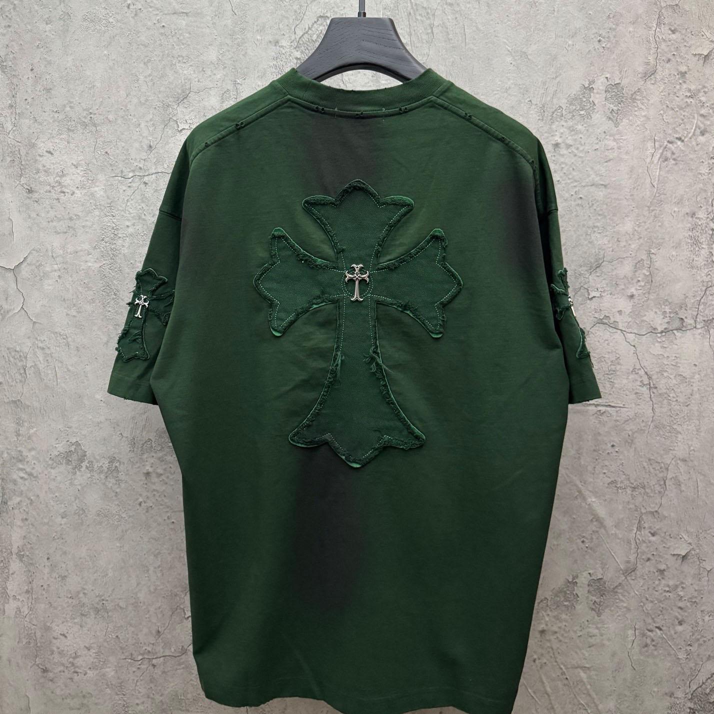 Chrome Hearts Green Hand-Embroidered Distressed Cross  Crewneck Tee - DesignerGu