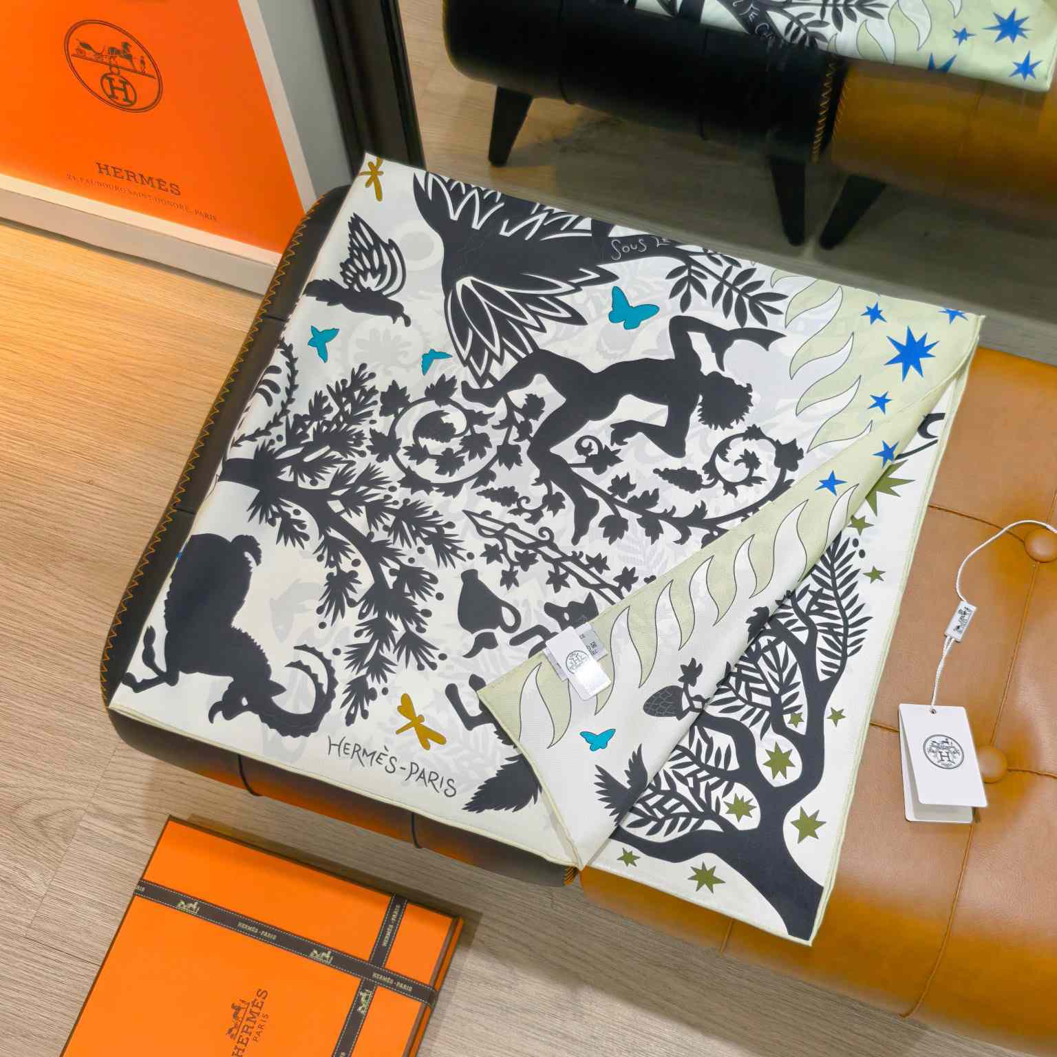 Hermes Sous le Charme D'Orphee Detail Scarf  - DesignerGu