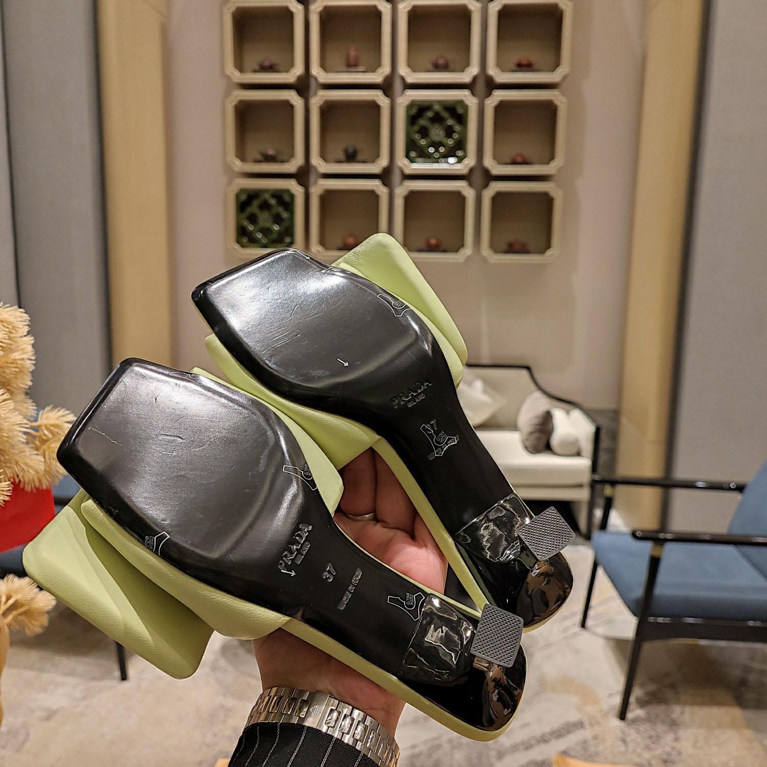 Prada Soft Padded Nappa Sandals - DesignerGu
