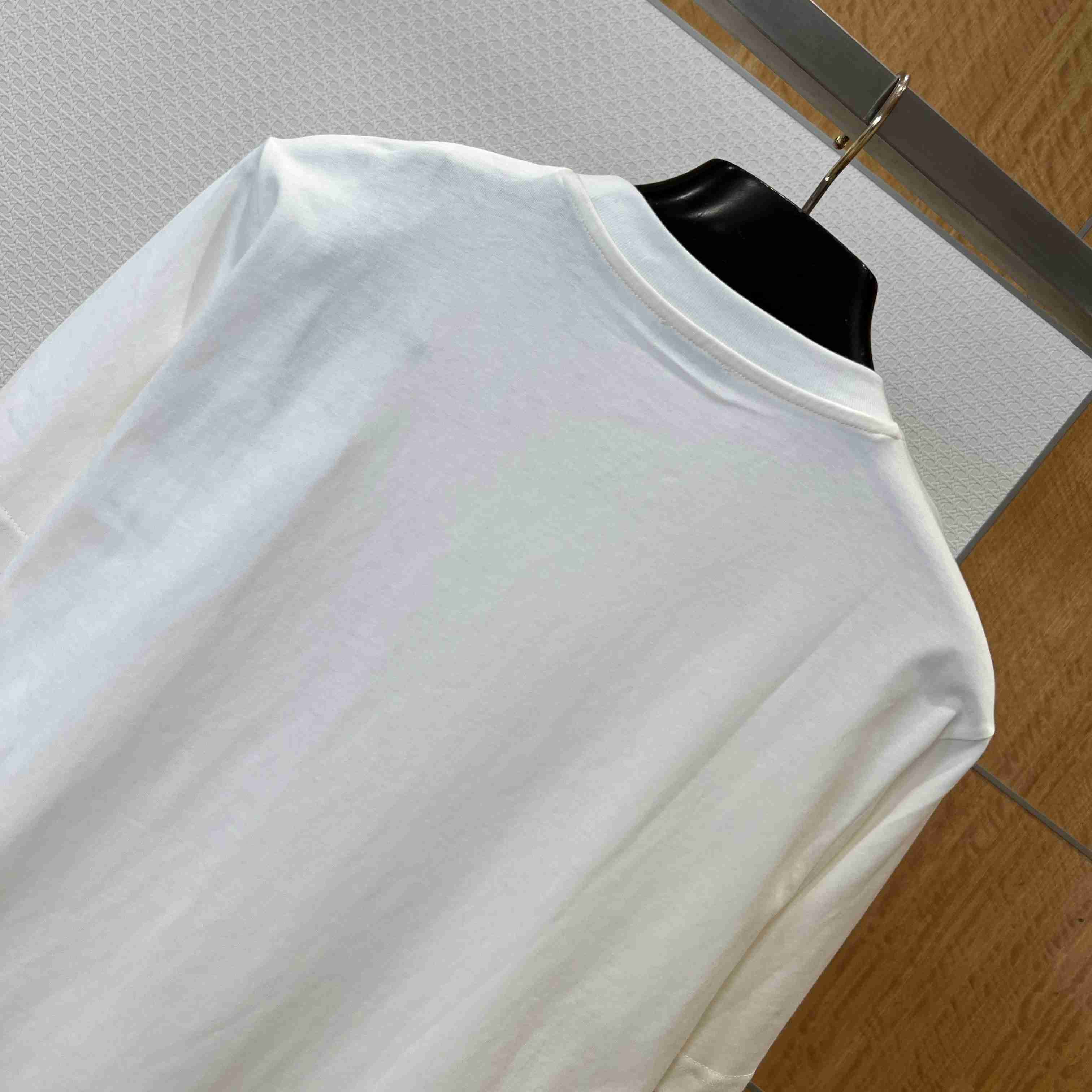 Moncler  Safari Wardrobe-Print Cotton T-Shirt - DesignerGu