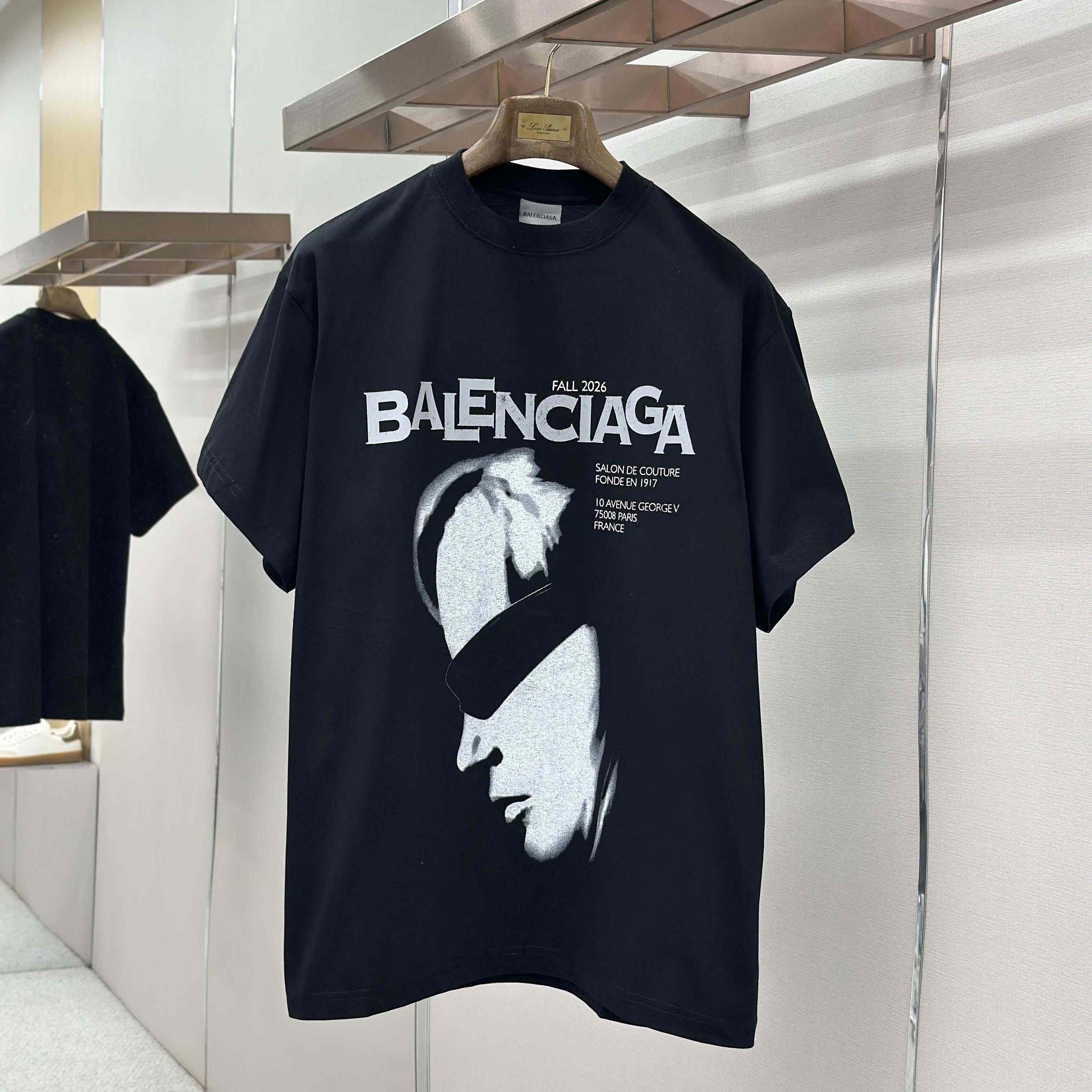 Balenciaga Lady In Shades Oversized T-Shirt  - DesignerGu
