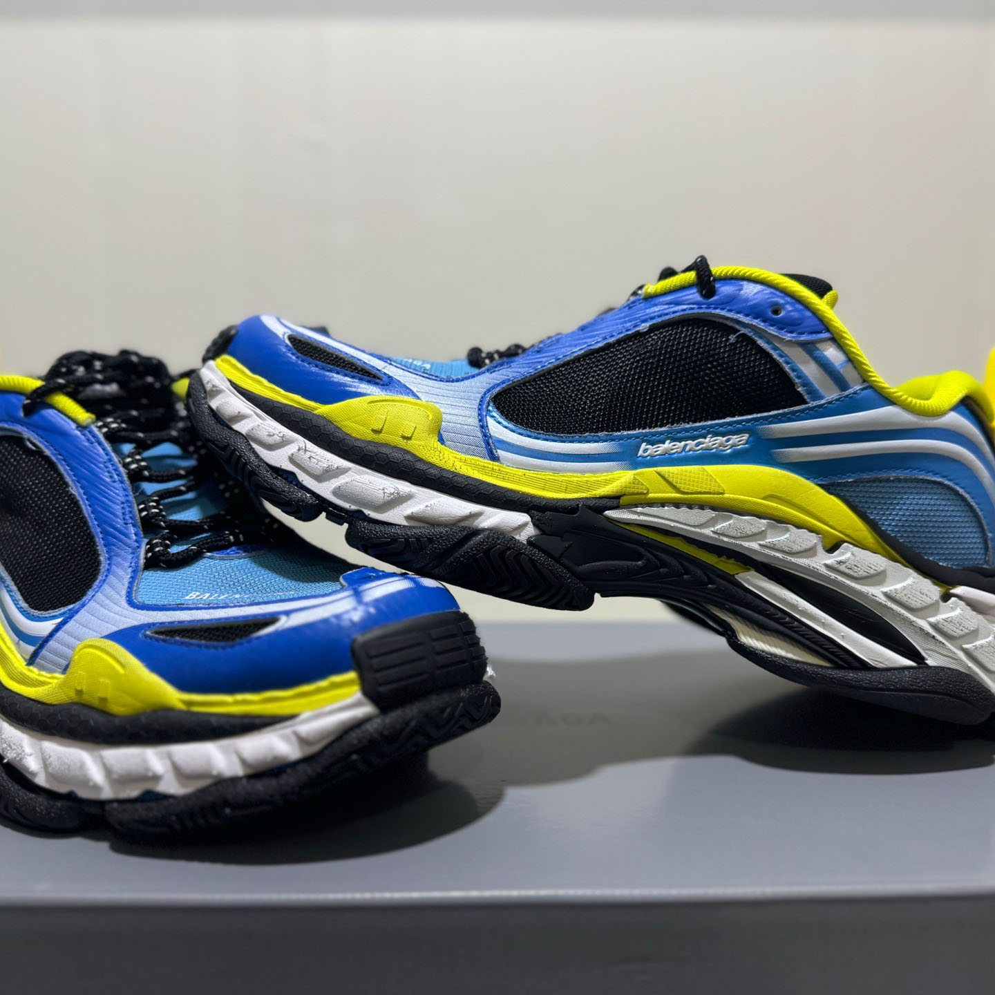 Balenciaga Triple S .2 Sneaker  - DesignerGu
