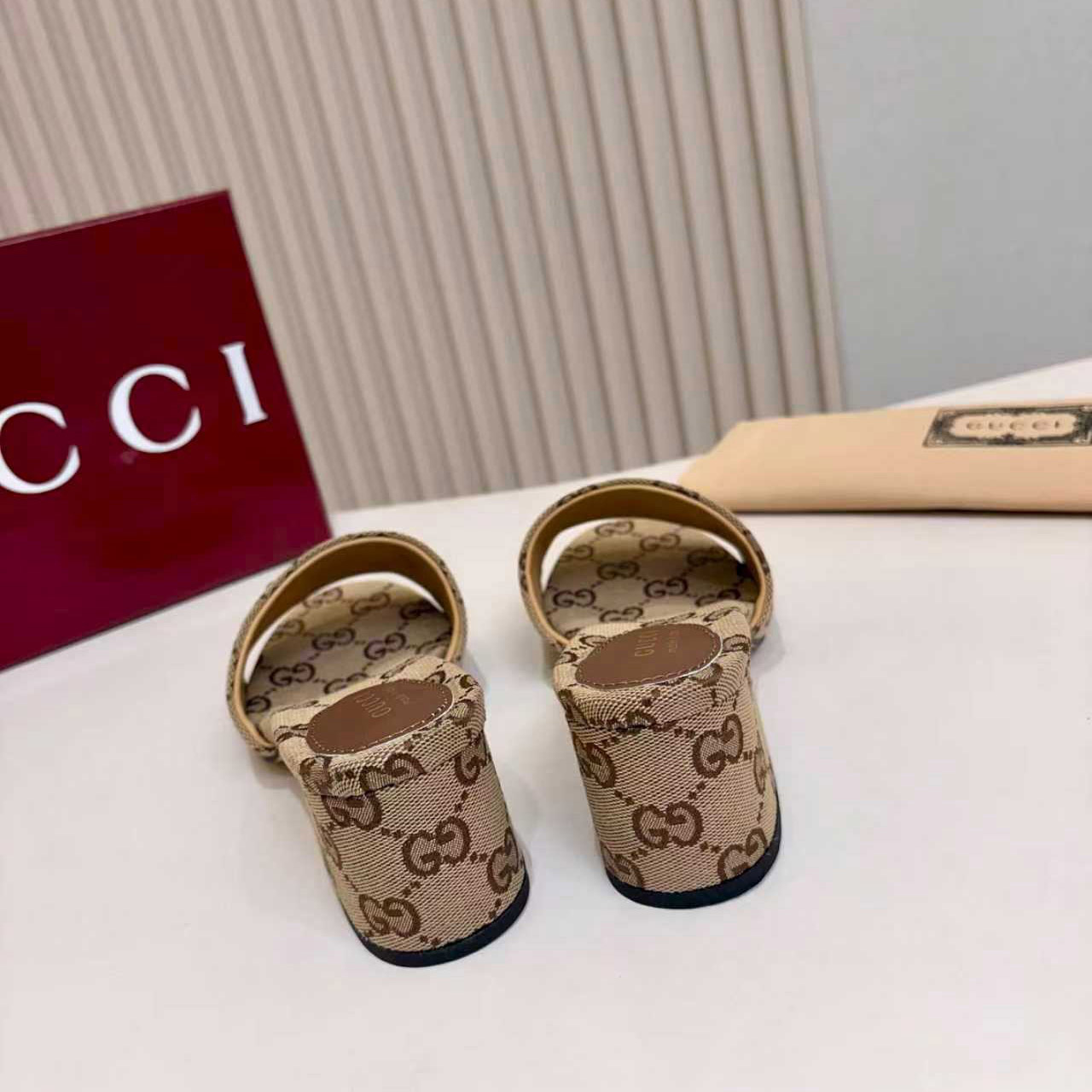 Gucci Slide Sandal With Horsebit - DesignerGu