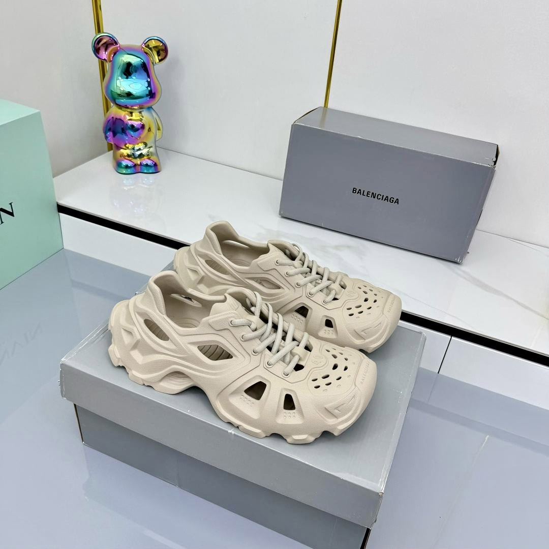 Balenciaga HD Lace-Up Sneakers - DesignerGu