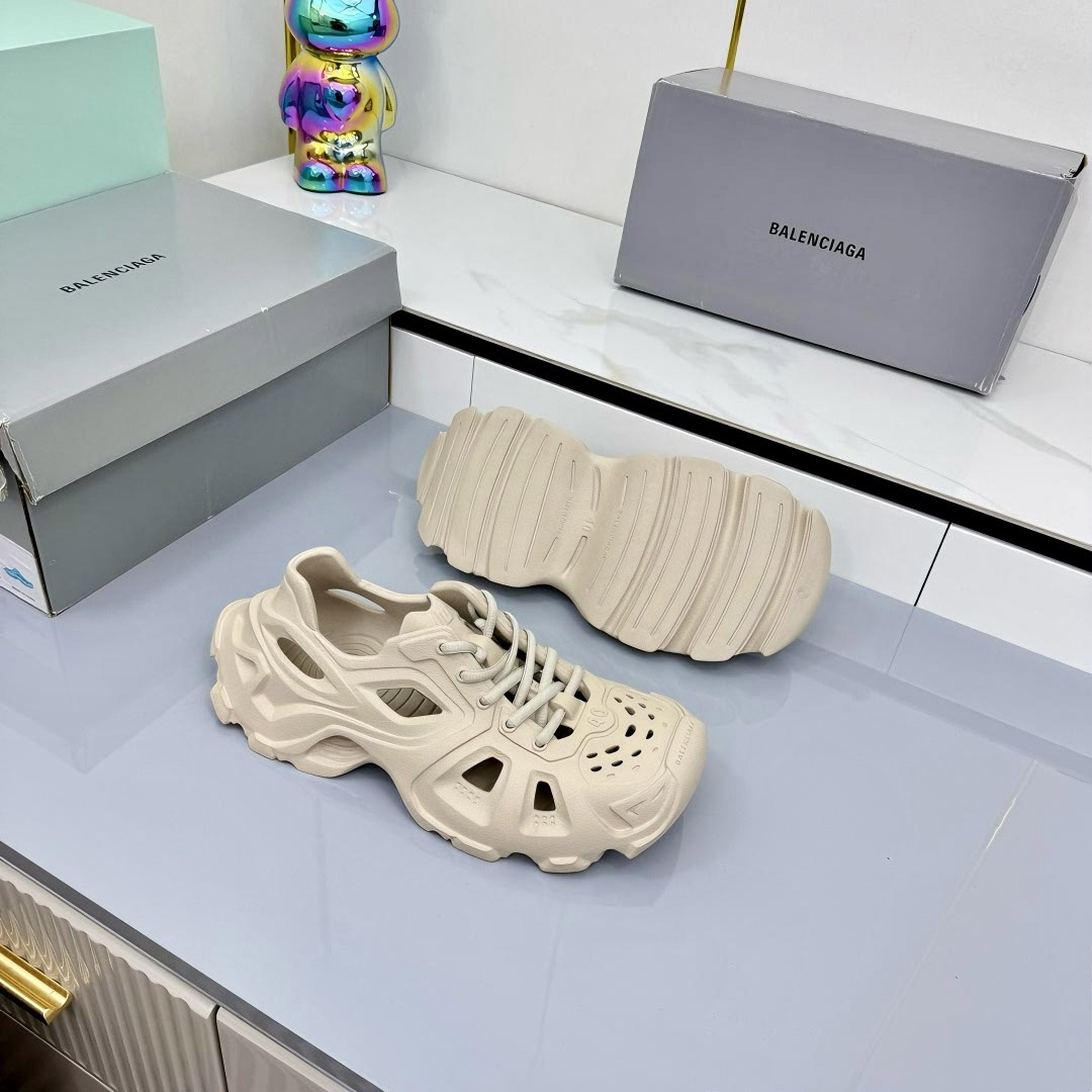 Balenciaga HD Lace-Up Sneakers - DesignerGu