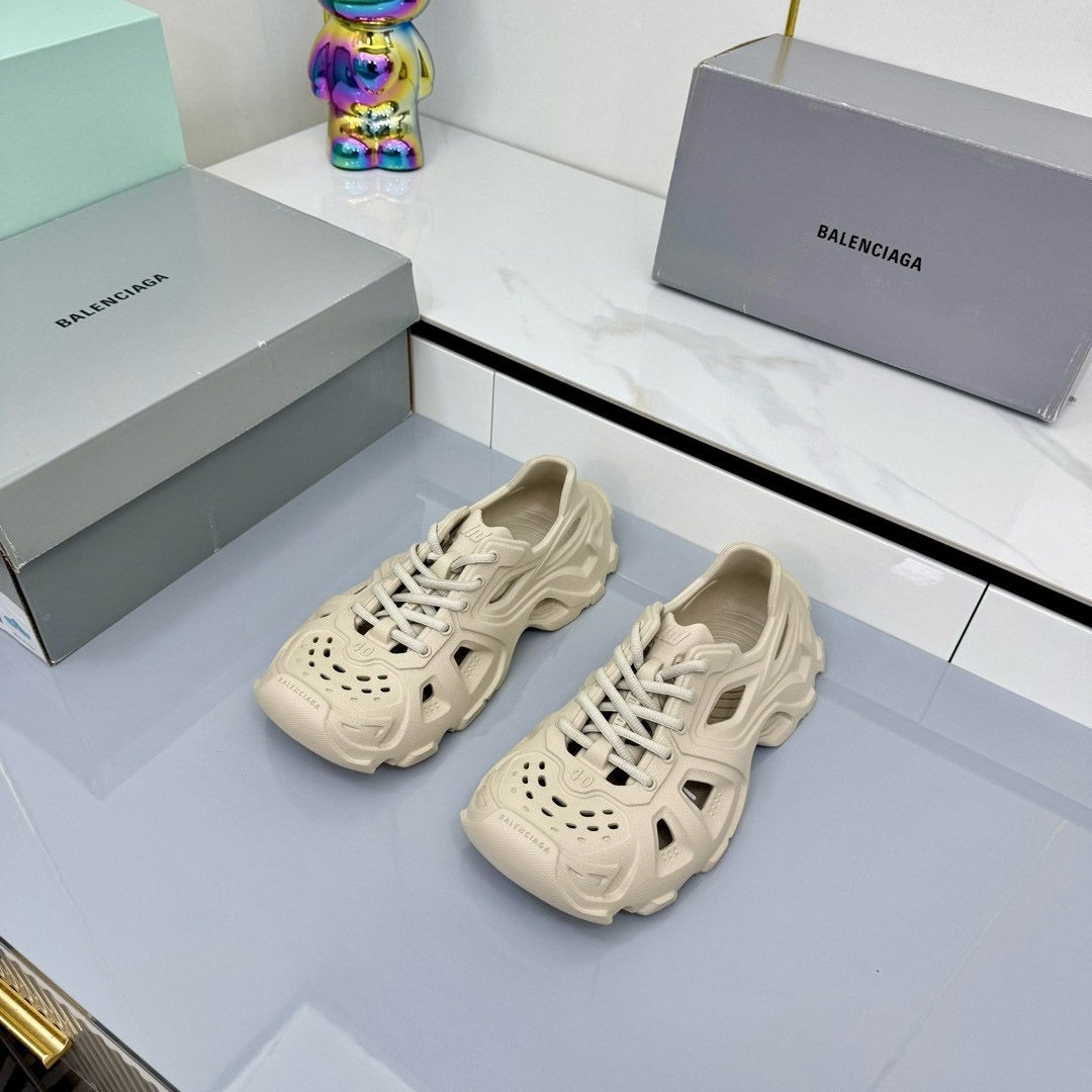 Balenciaga HD Lace-Up Sneakers - DesignerGu