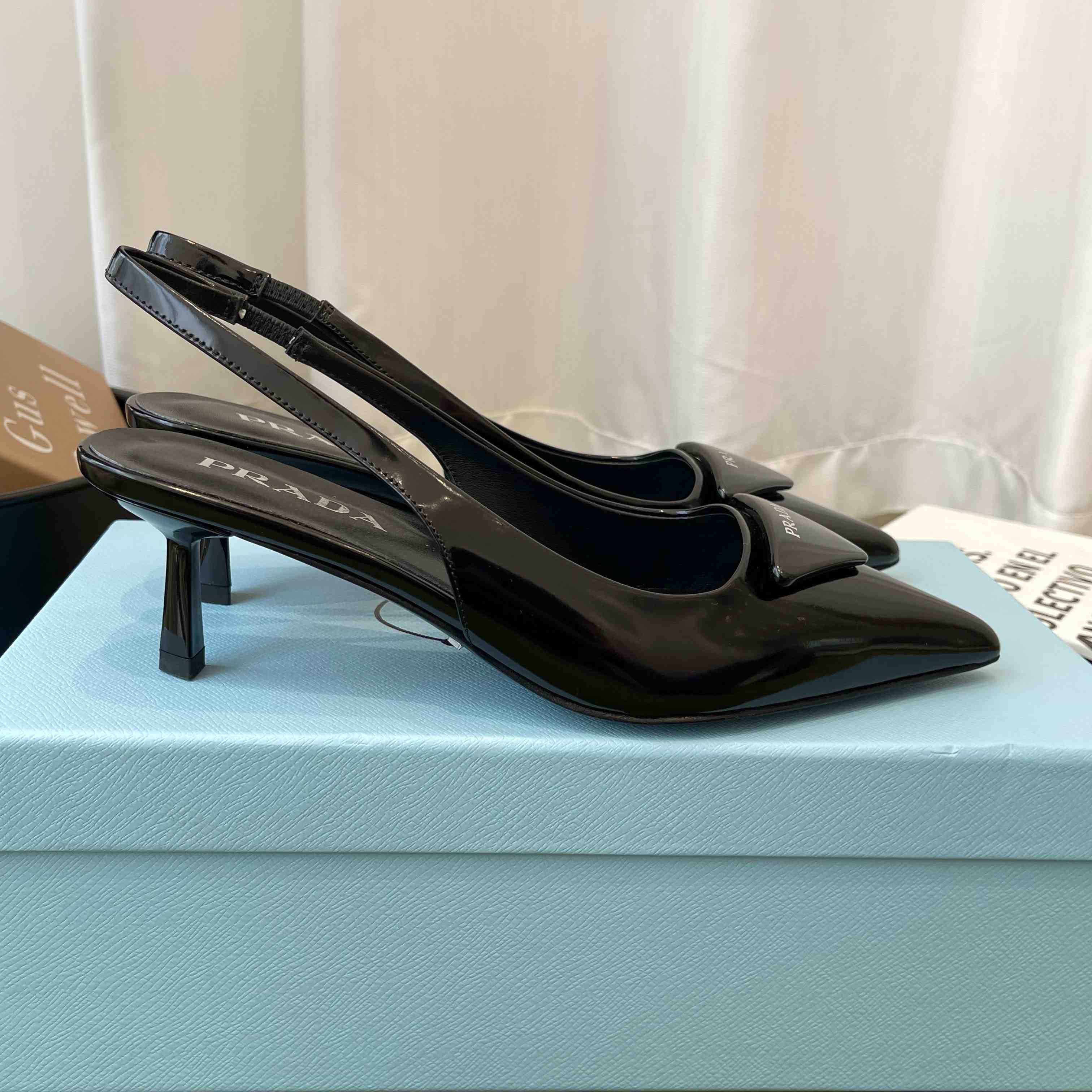 Prada Patent Leather Slingback Pumps - DesignerGu