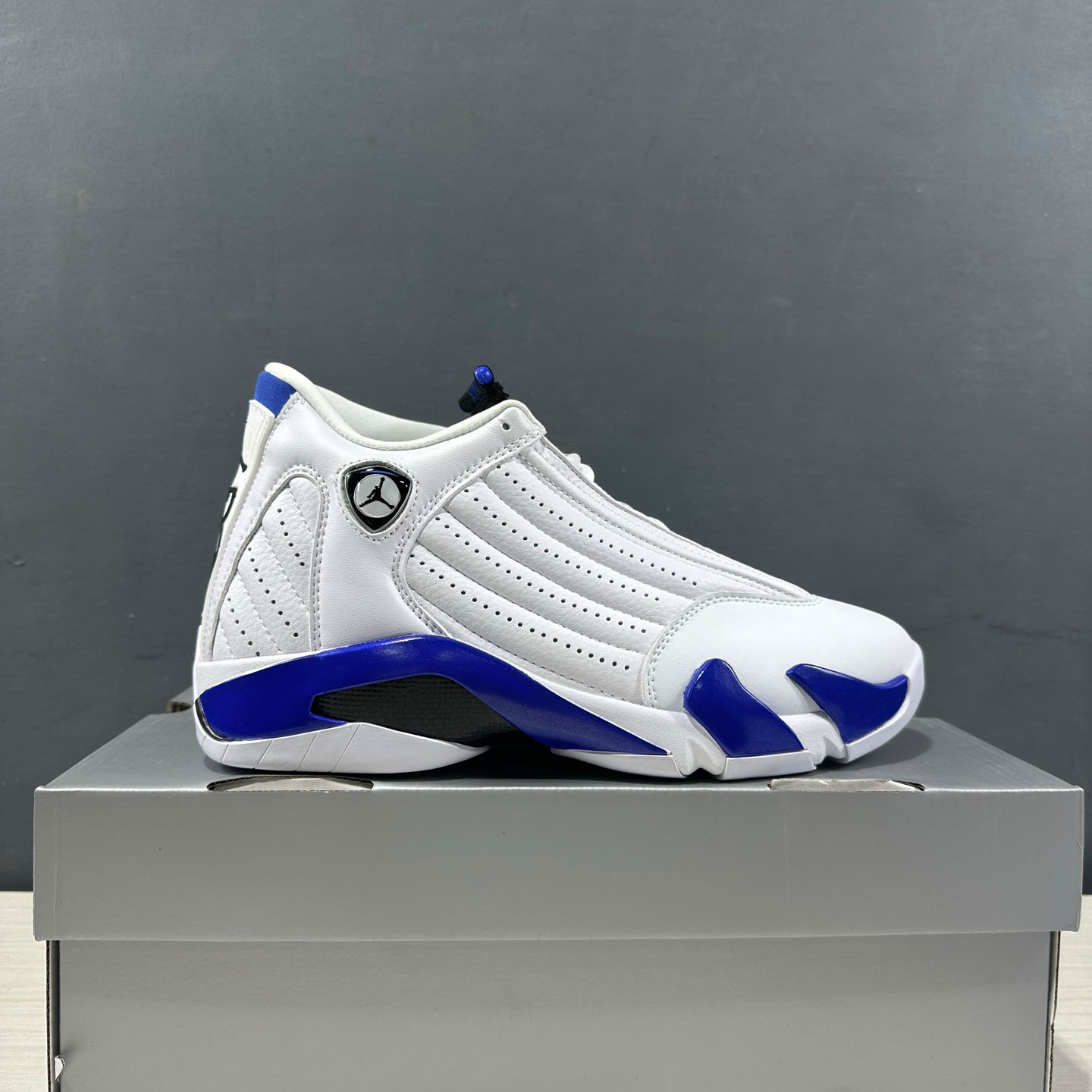  Jordan Air Jordan 14 retro hyper royal Sneakers       487471-104  - DesignerGu