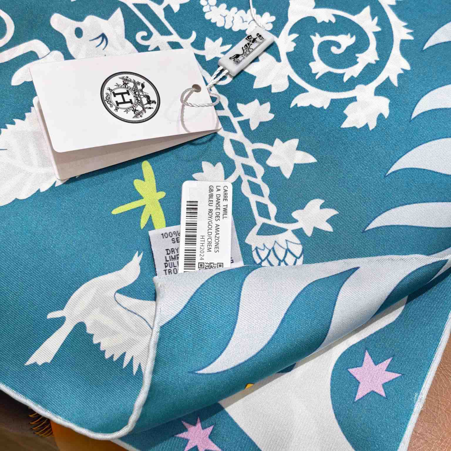 Hermes Sous le Charme D'Orphee Detail Scarf  - DesignerGu