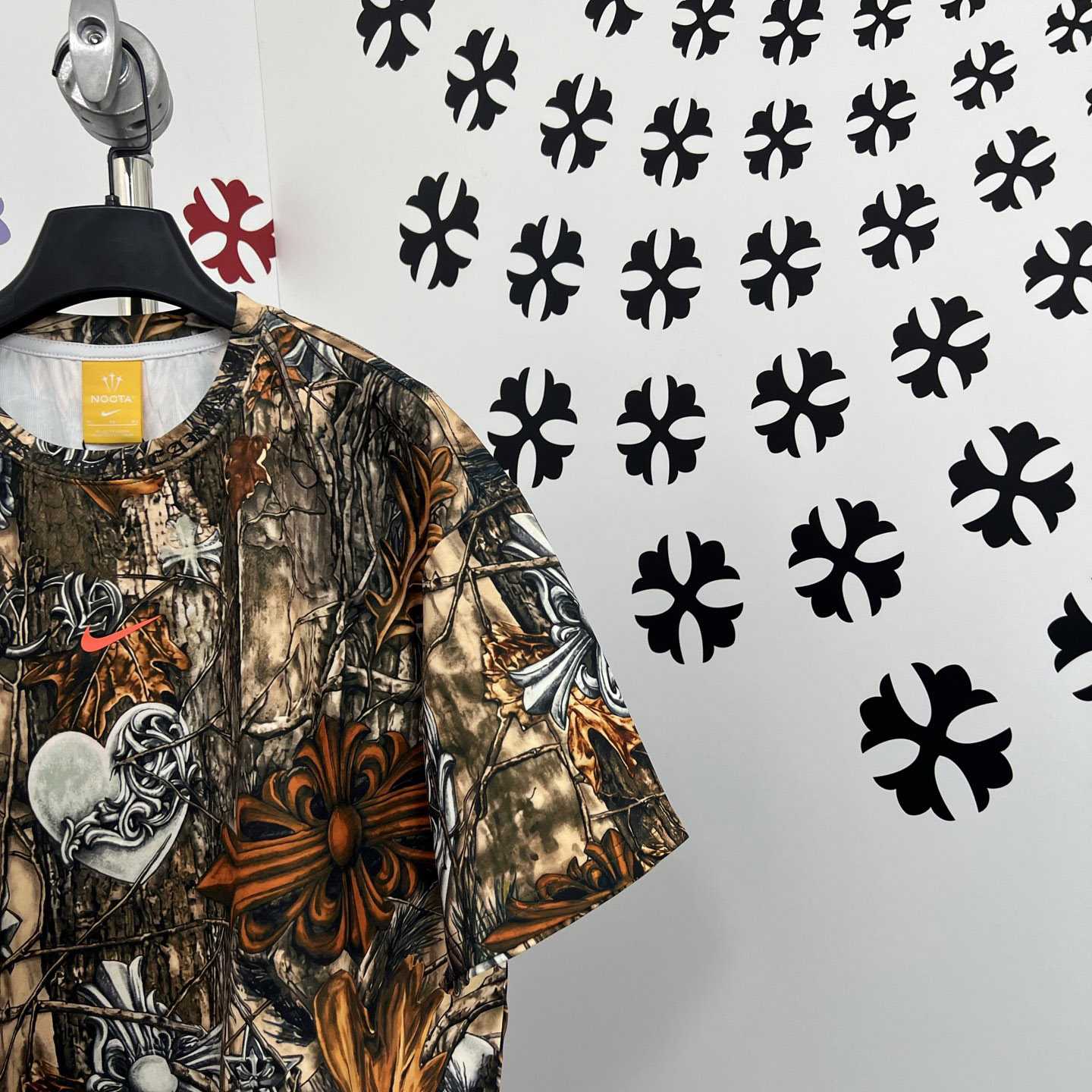 Chrome Hearts X Nike NOCTA Camouflage Horseshoe Logo T-Shirt - DesignerGu