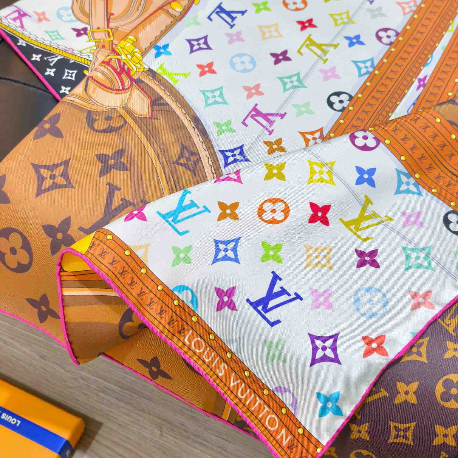 Louis Vuitton LV x TM Monogram Multicolor Collector Square 90 M97889 - DesignerGu