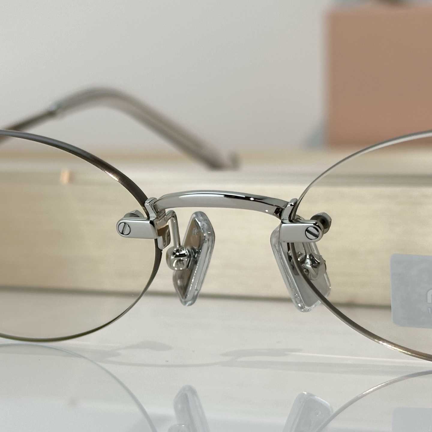 Miu Miu SMUA54S Sunglasses - DesignerGu
