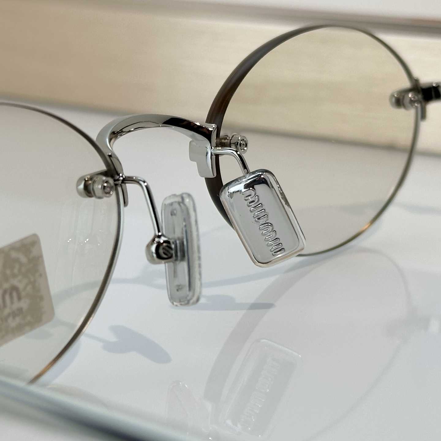 Miu Miu SMUA54S Sunglasses - DesignerGu