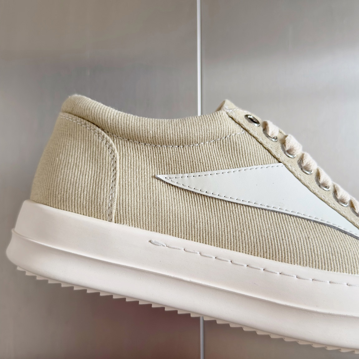 Rick Owens DRKSHDW Vintage Sneaks - DesignerGu