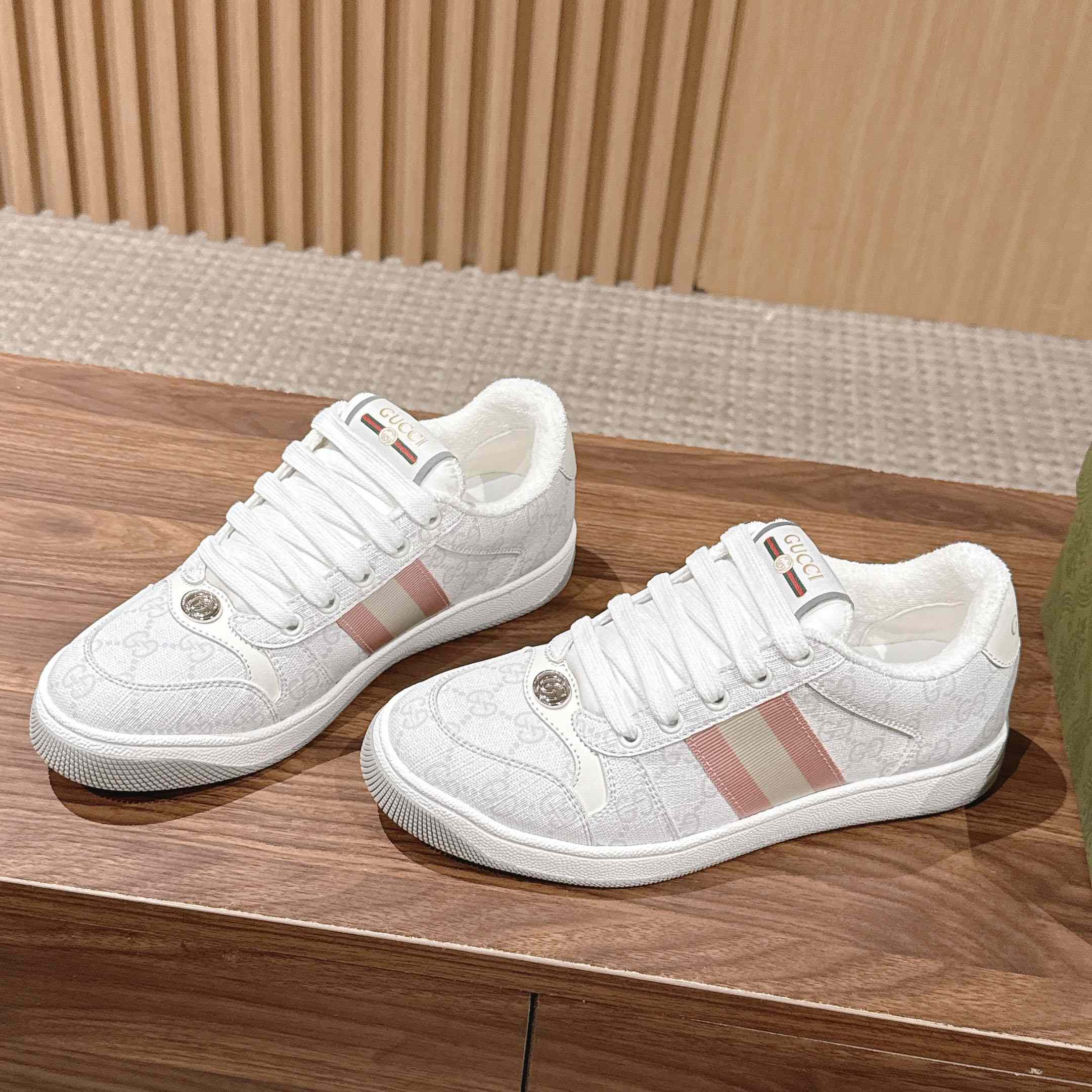 Gucci Screener GG Canvas Sneakers - DesignerGu