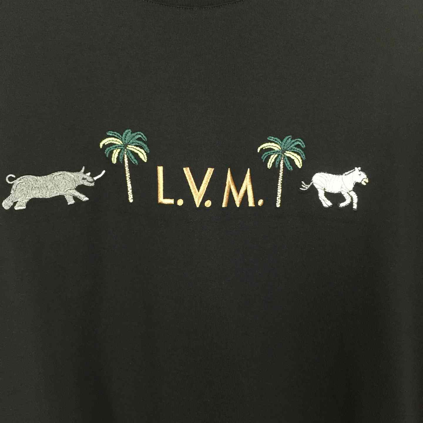 Louis Vuitton Logo Cotton T-Shirt  - DesignerGu