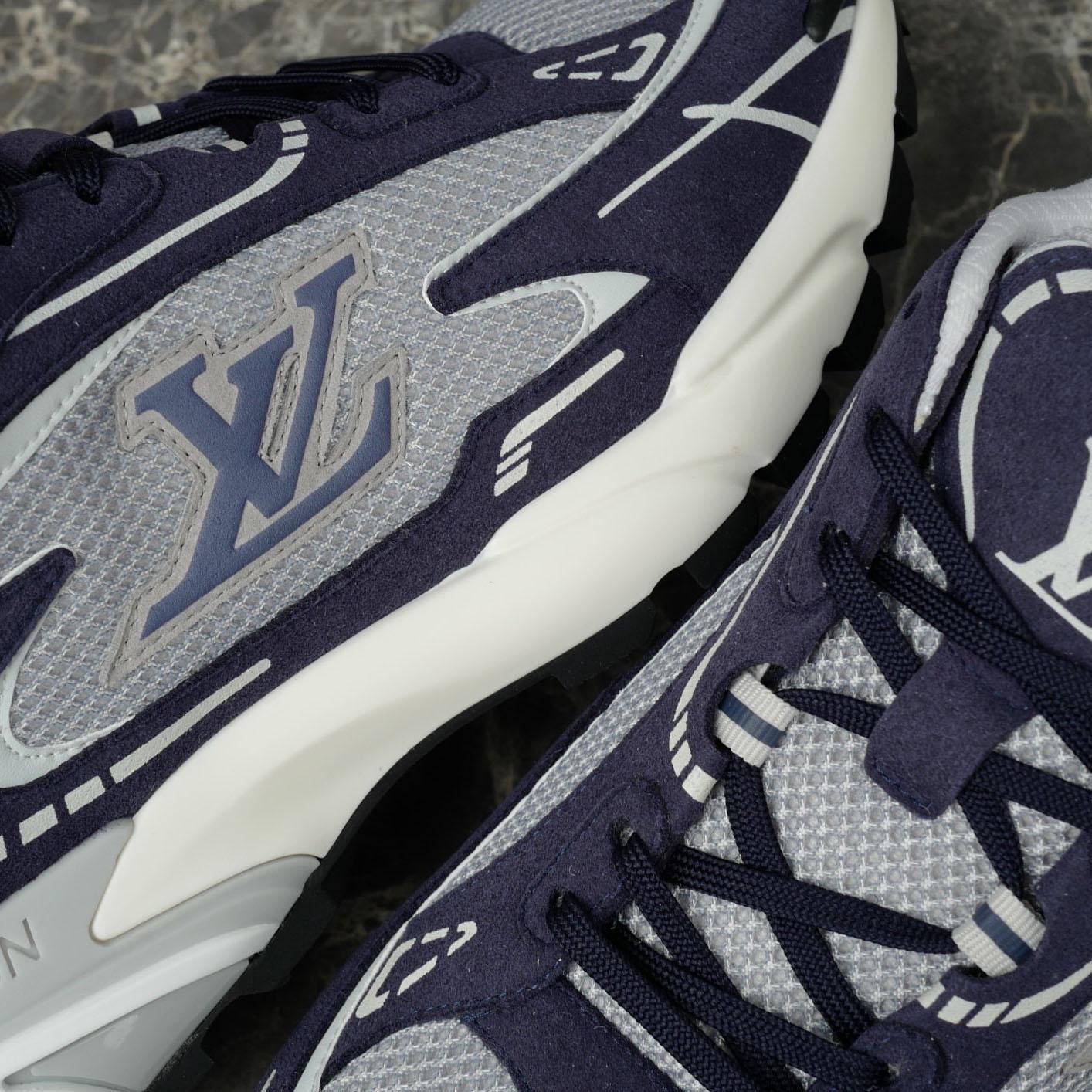 Louis Vuitton LV Tatic Runner Sneaker 1AKC4F - DesignerGu