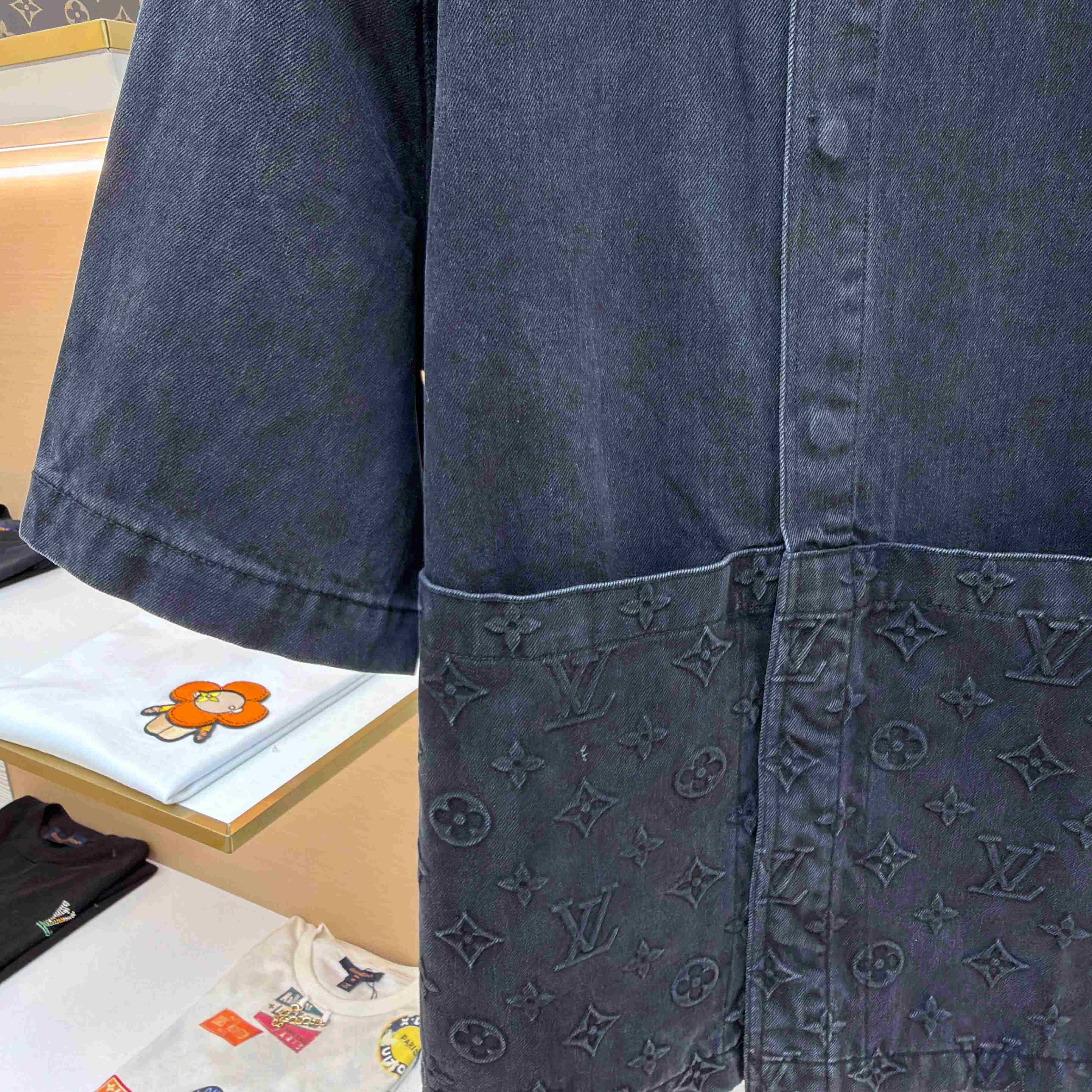 Louis Vuitton Short Sleeve Denim Workwear Shirt - DesignerGu