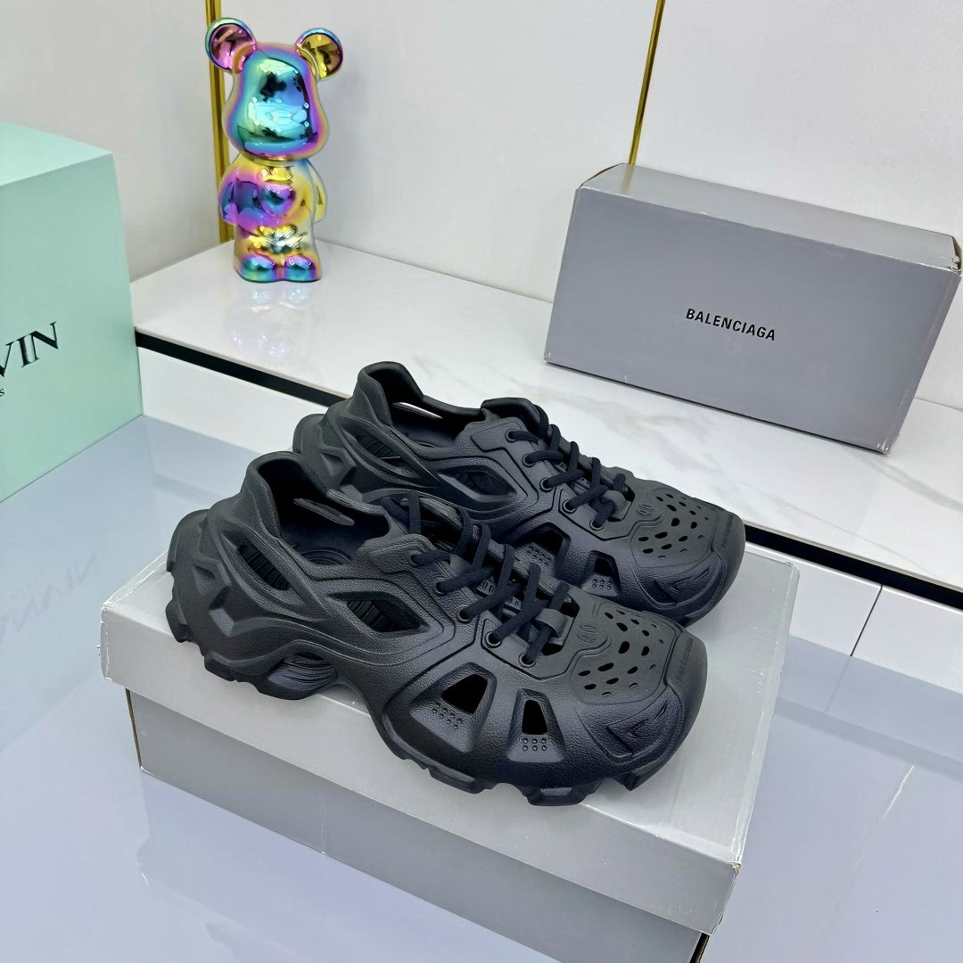 Balenciaga HD Lace-Up Sneakers - DesignerGu