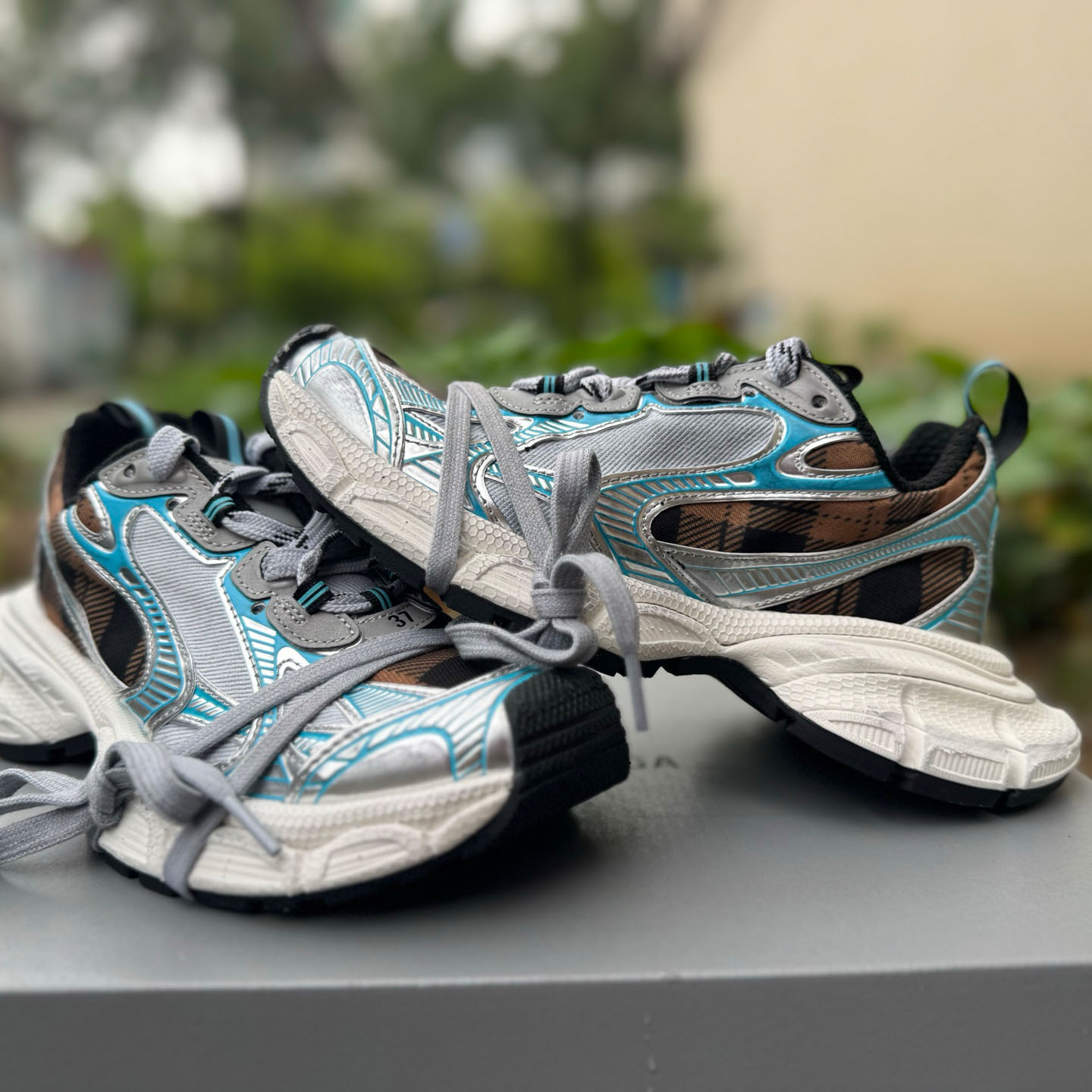 Balenciaga 3XL Sneaker  - DesignerGu