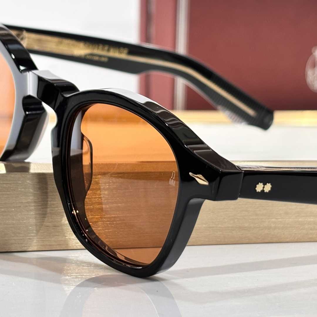 Jacquemus Zephirin Sunglasses - DesignerGu