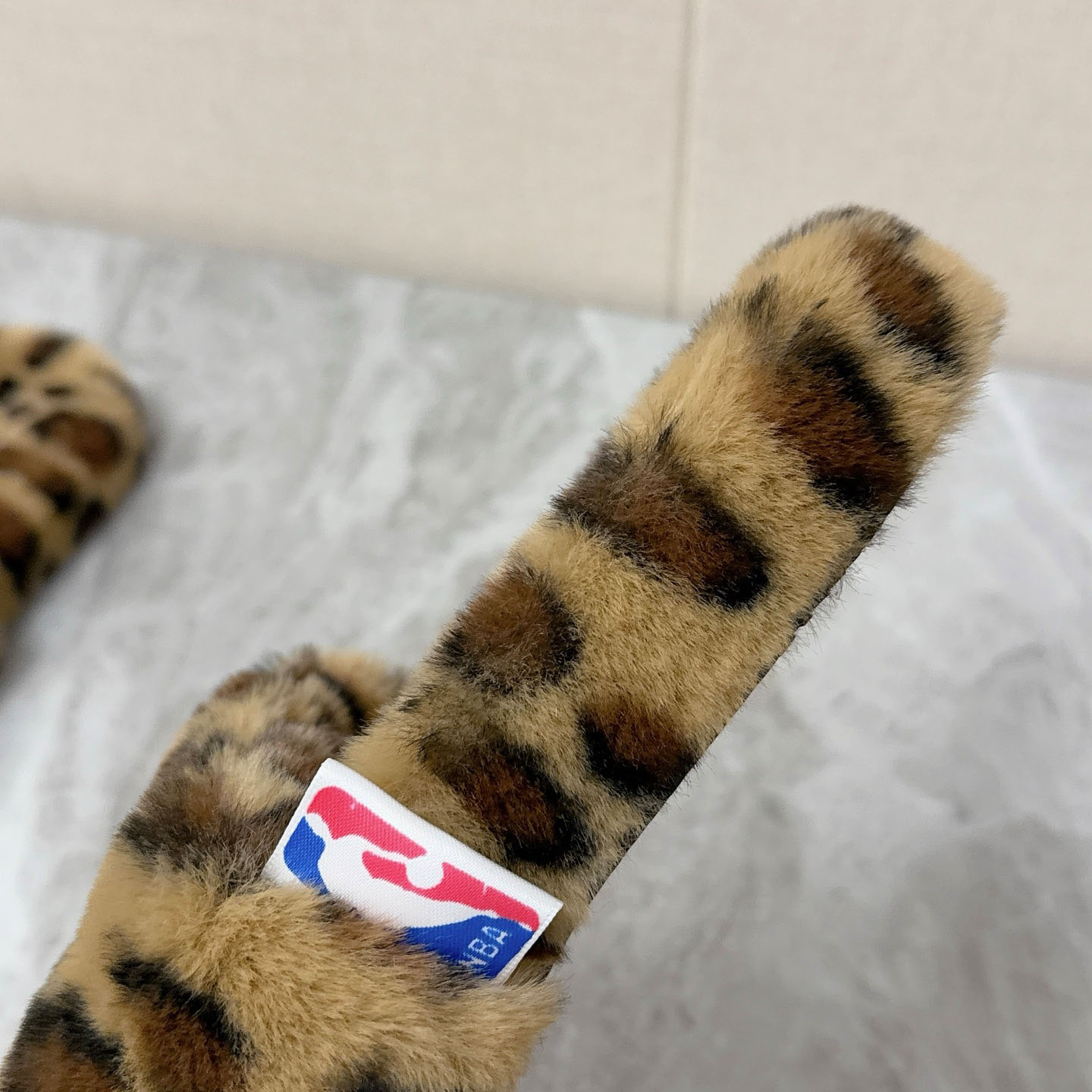Balenciaga | Nba Collaboration Furry Open Mule - DesignerGu