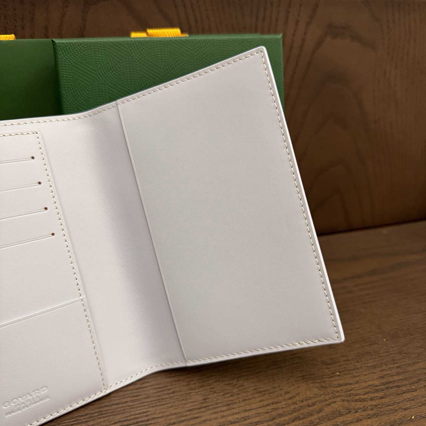 Goyard Grenelle Passport Cover - DesignerGu