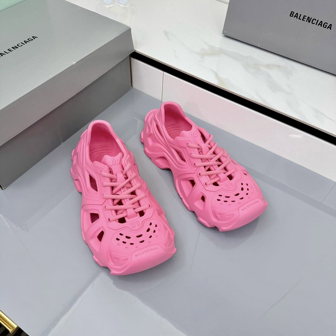 Balenciaga HD Lace-Up Sneakers - DesignerGu