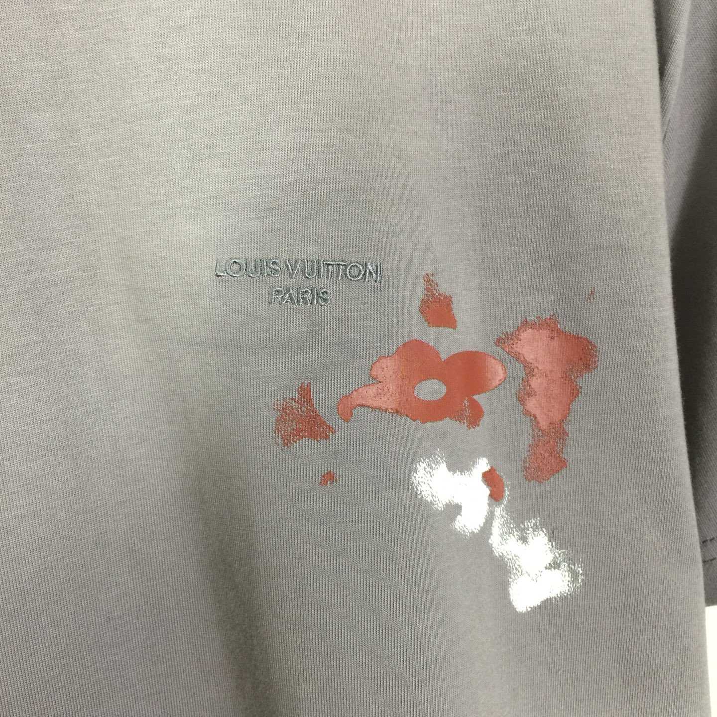 Louis Vuitton Graphic T-Shirt   1AK7HI - DesignerGu