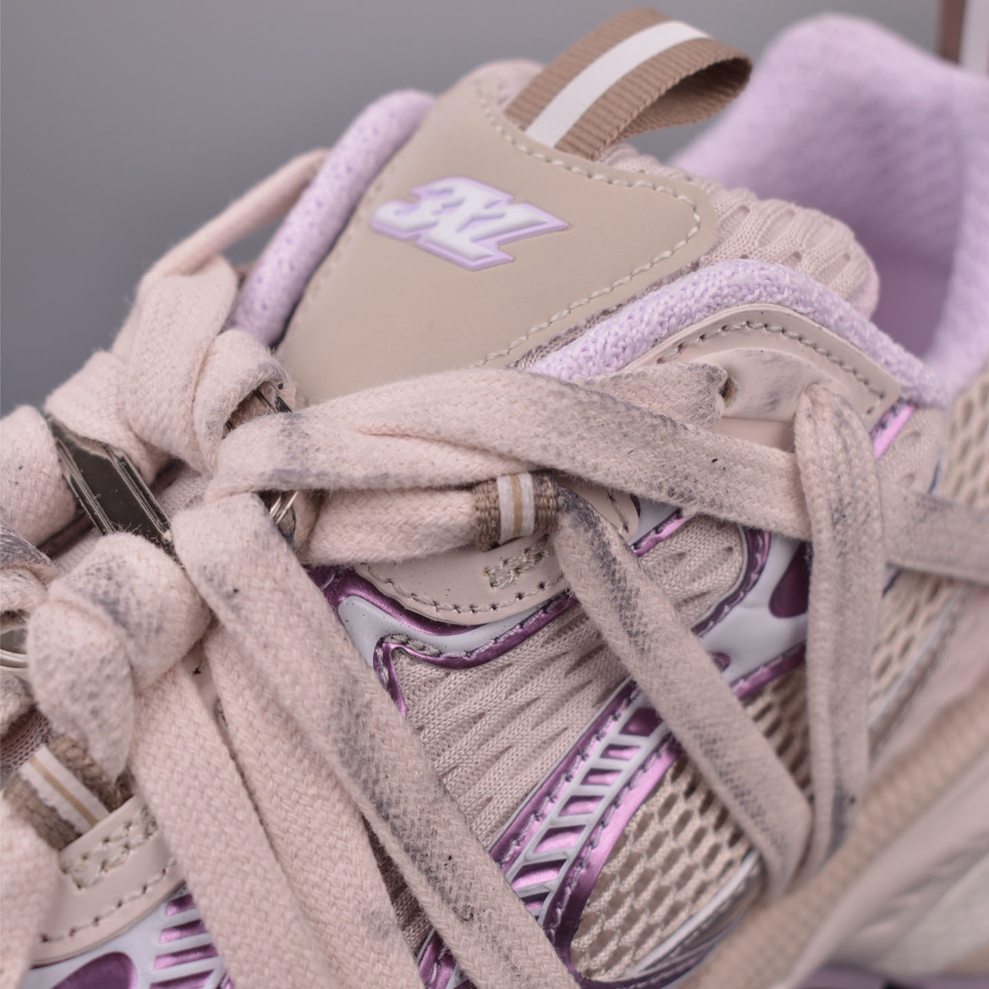 Balenciaga 3XL Extreme Laces B Sneaker - DesignerGu