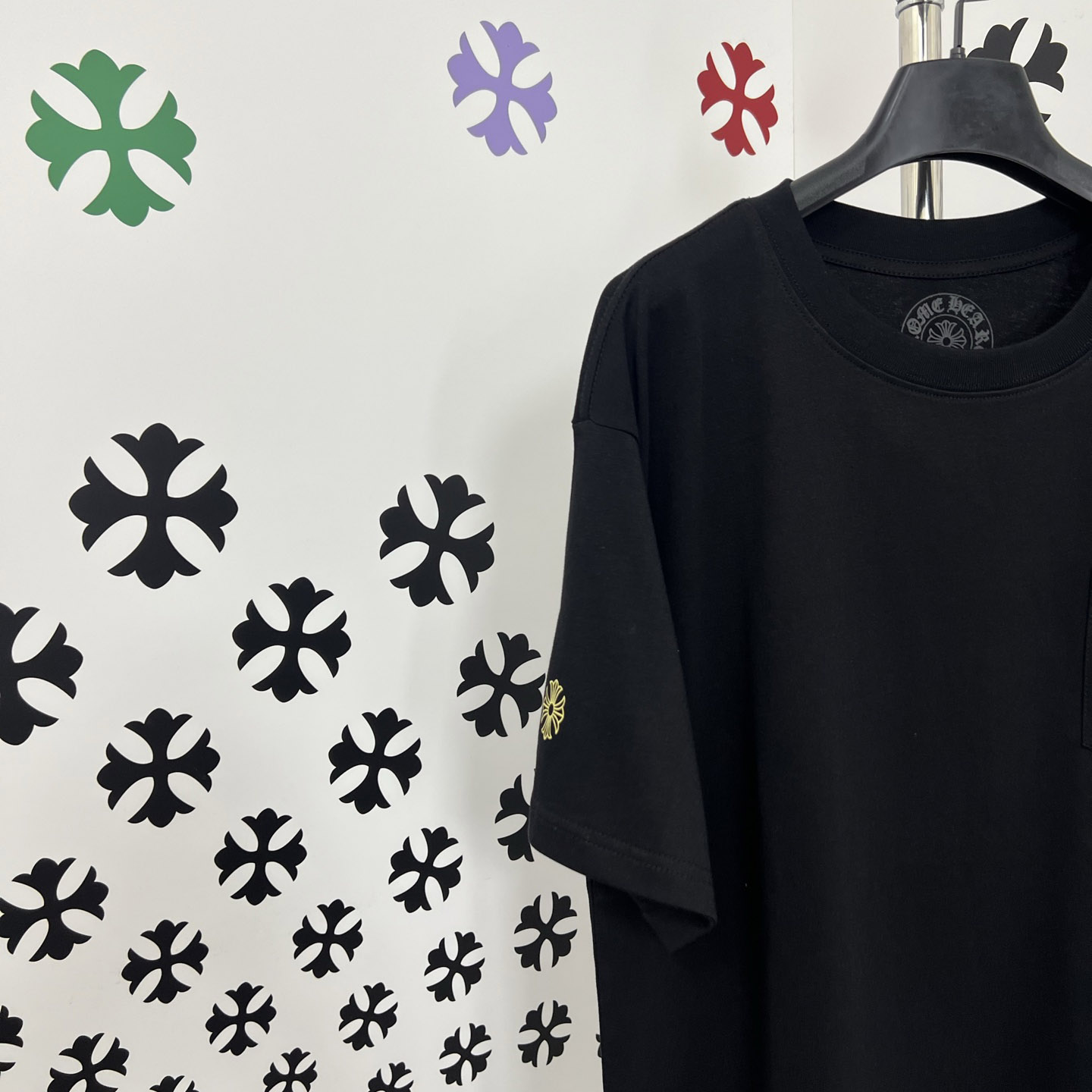 Chrome Hearts Camouflage Cemetery Cross Pocket Tee - DesignerGu
