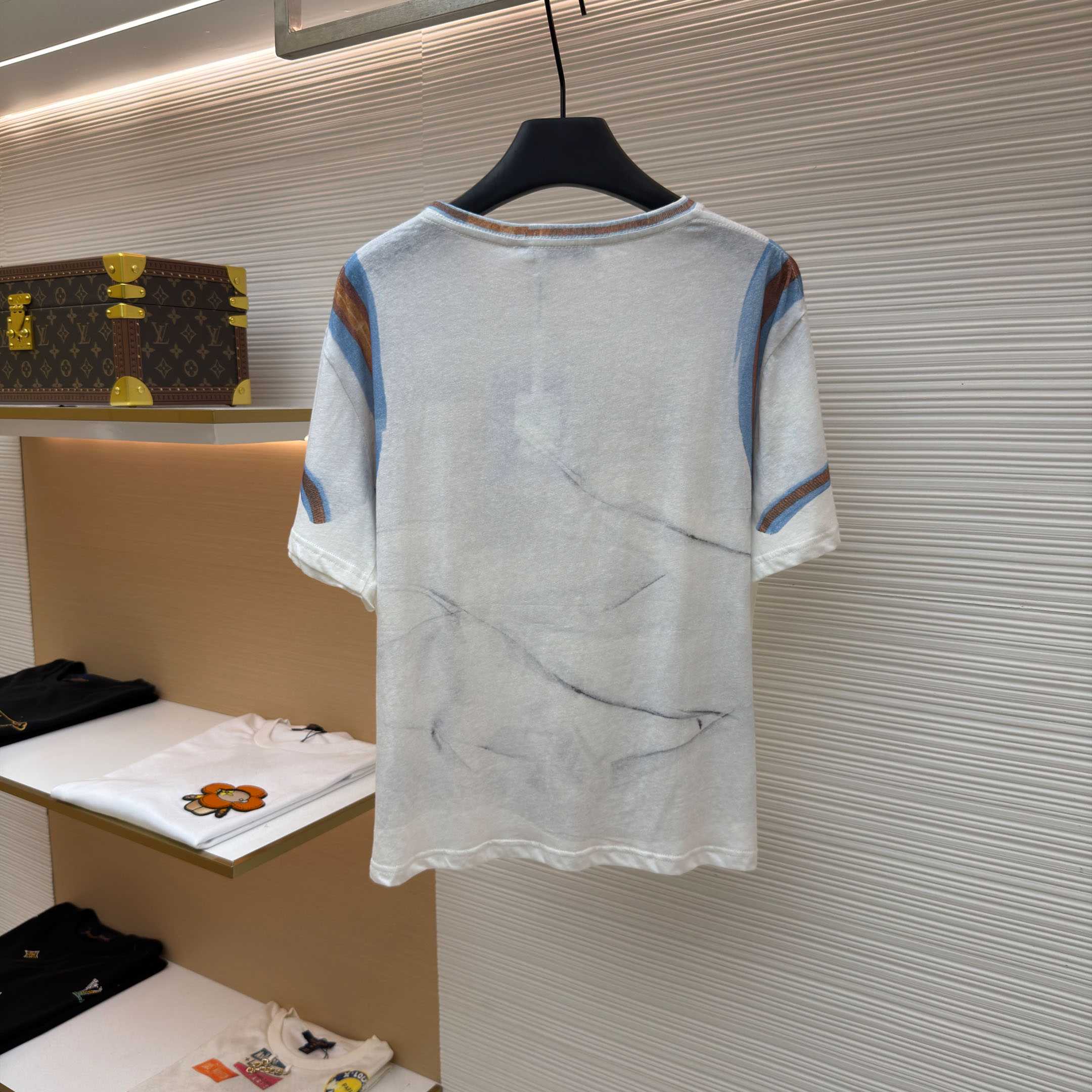 Acne Studios Graphic T-shirt - DesignerGu