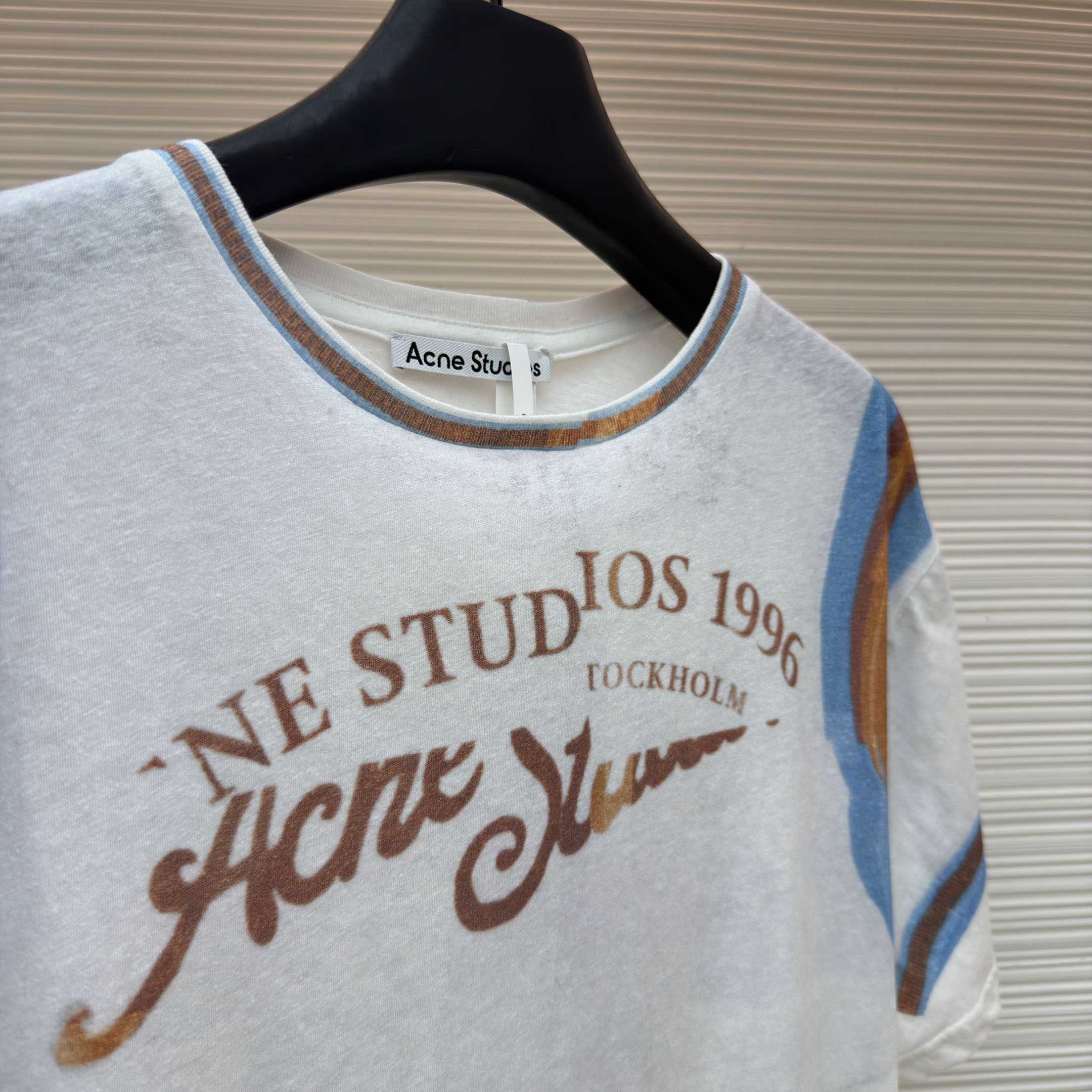 Acne Studios Graphic T-shirt - DesignerGu