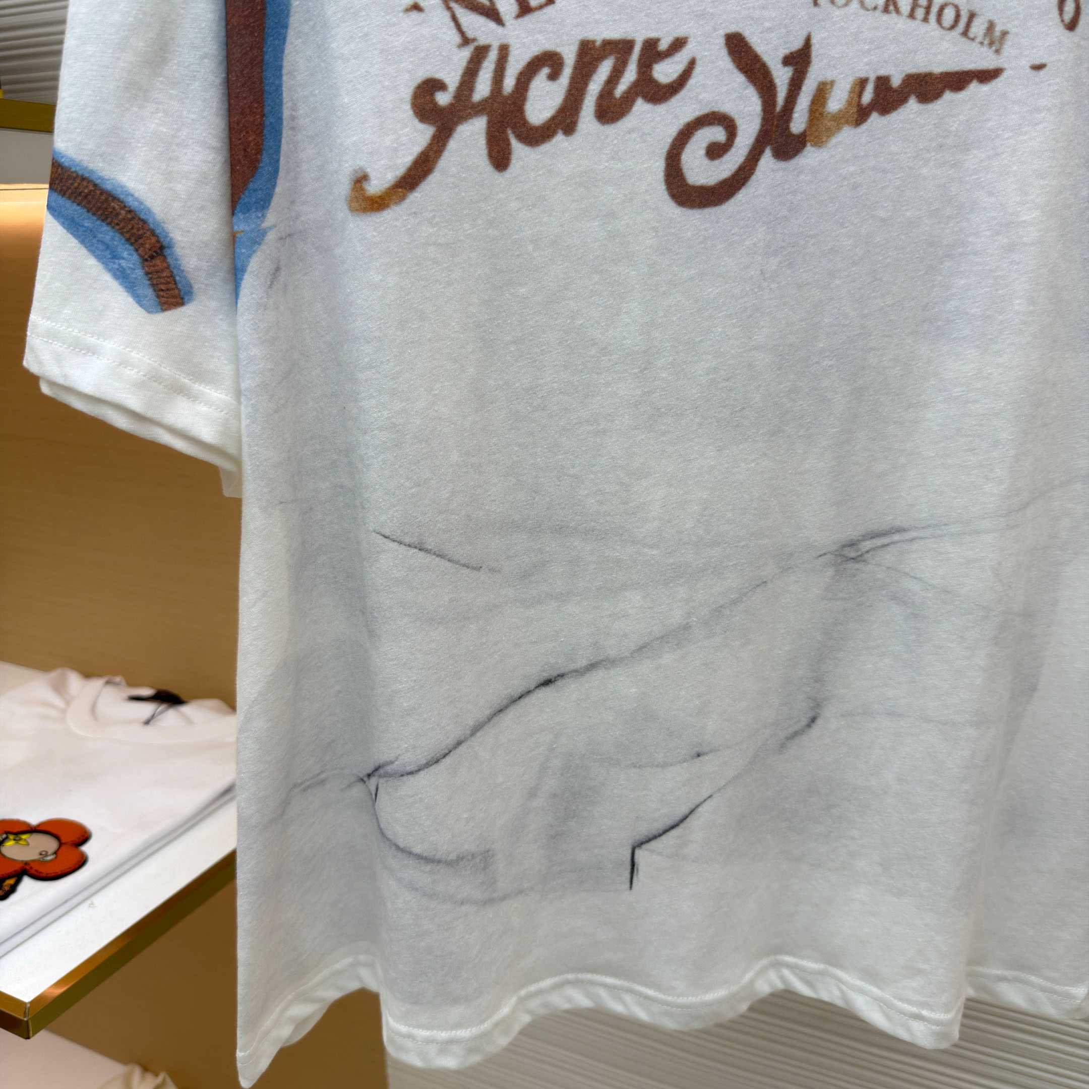 Acne Studios Graphic T-shirt - DesignerGu