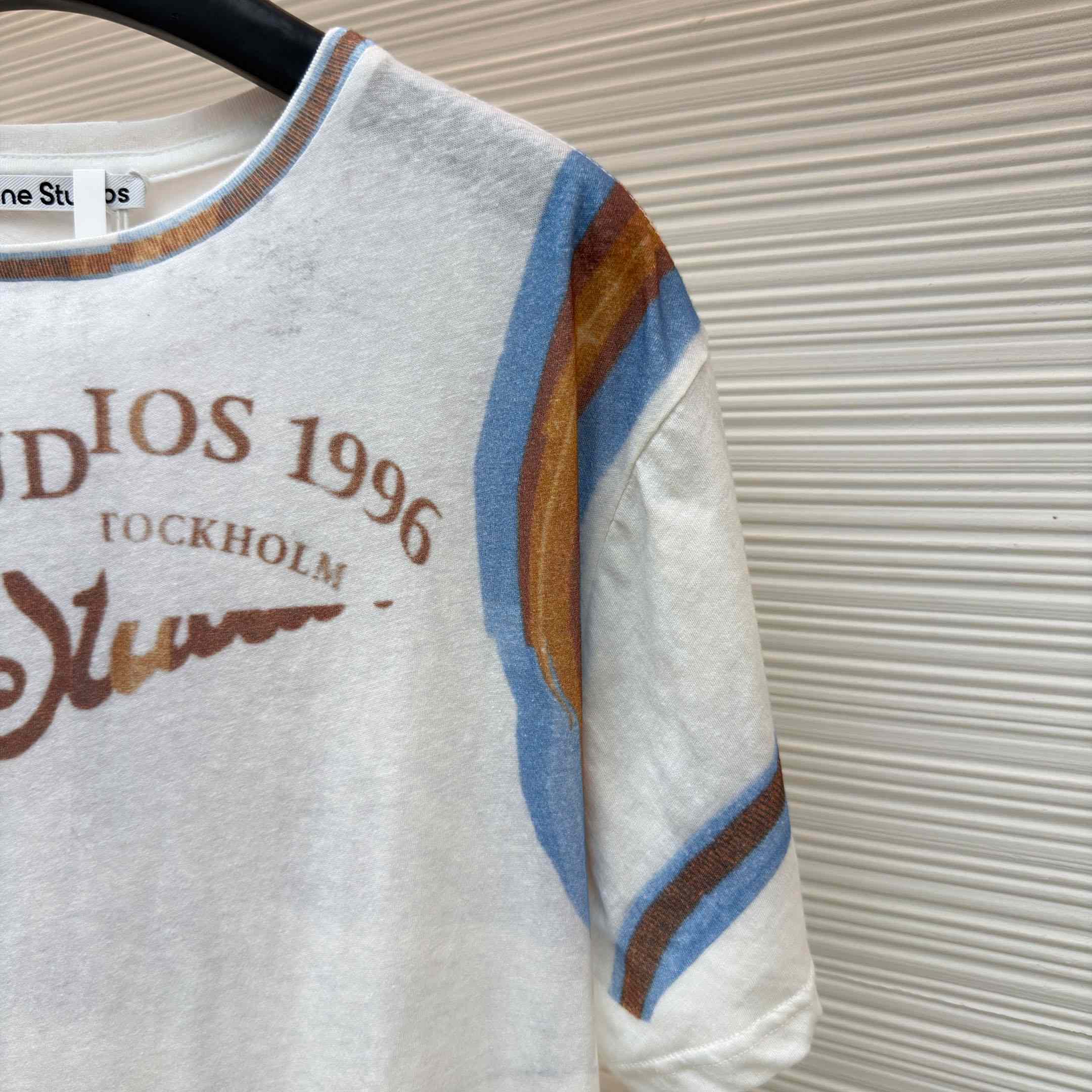 Acne Studios Graphic T-shirt - DesignerGu