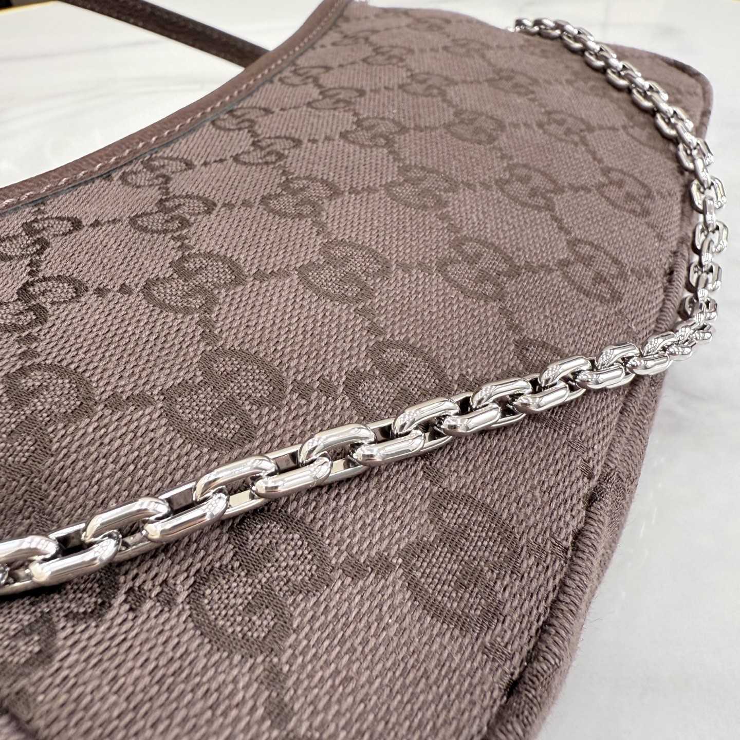 Gucci Gossip Small Shoulder Bag - DesignerGu