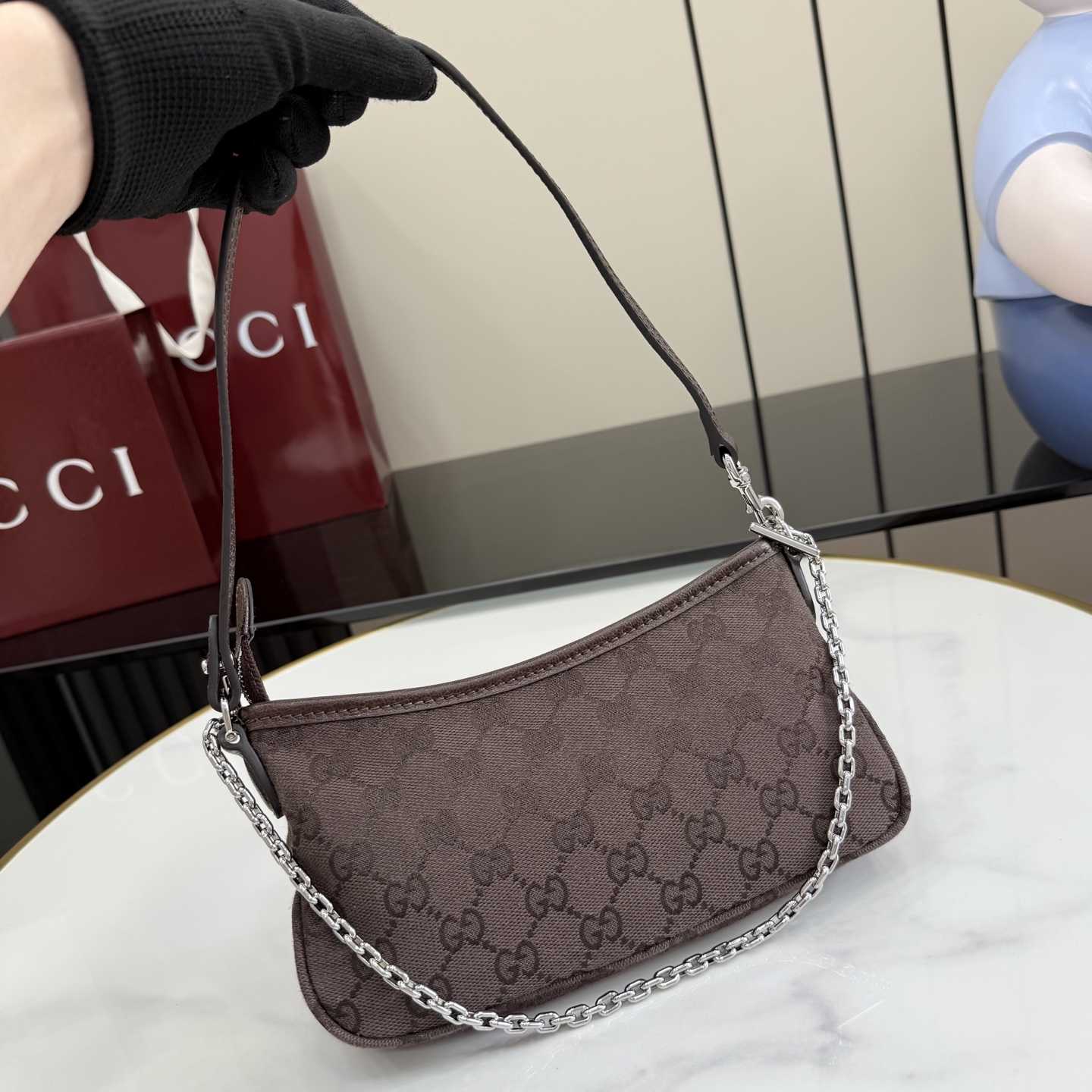 Gucci Gossip Small Shoulder Bag - DesignerGu