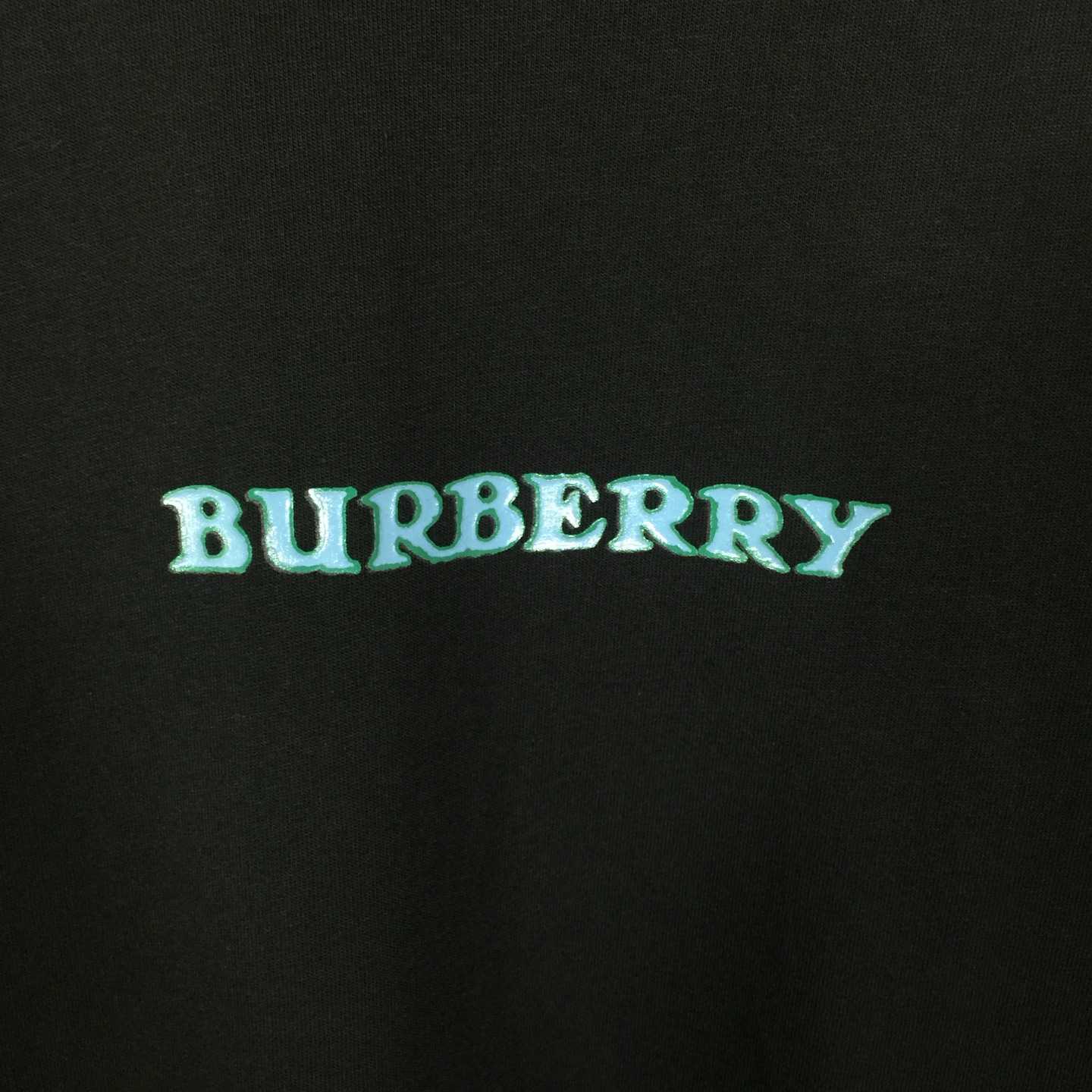 Burberry Heritage Logo Cotton T-shirt - DesignerGu